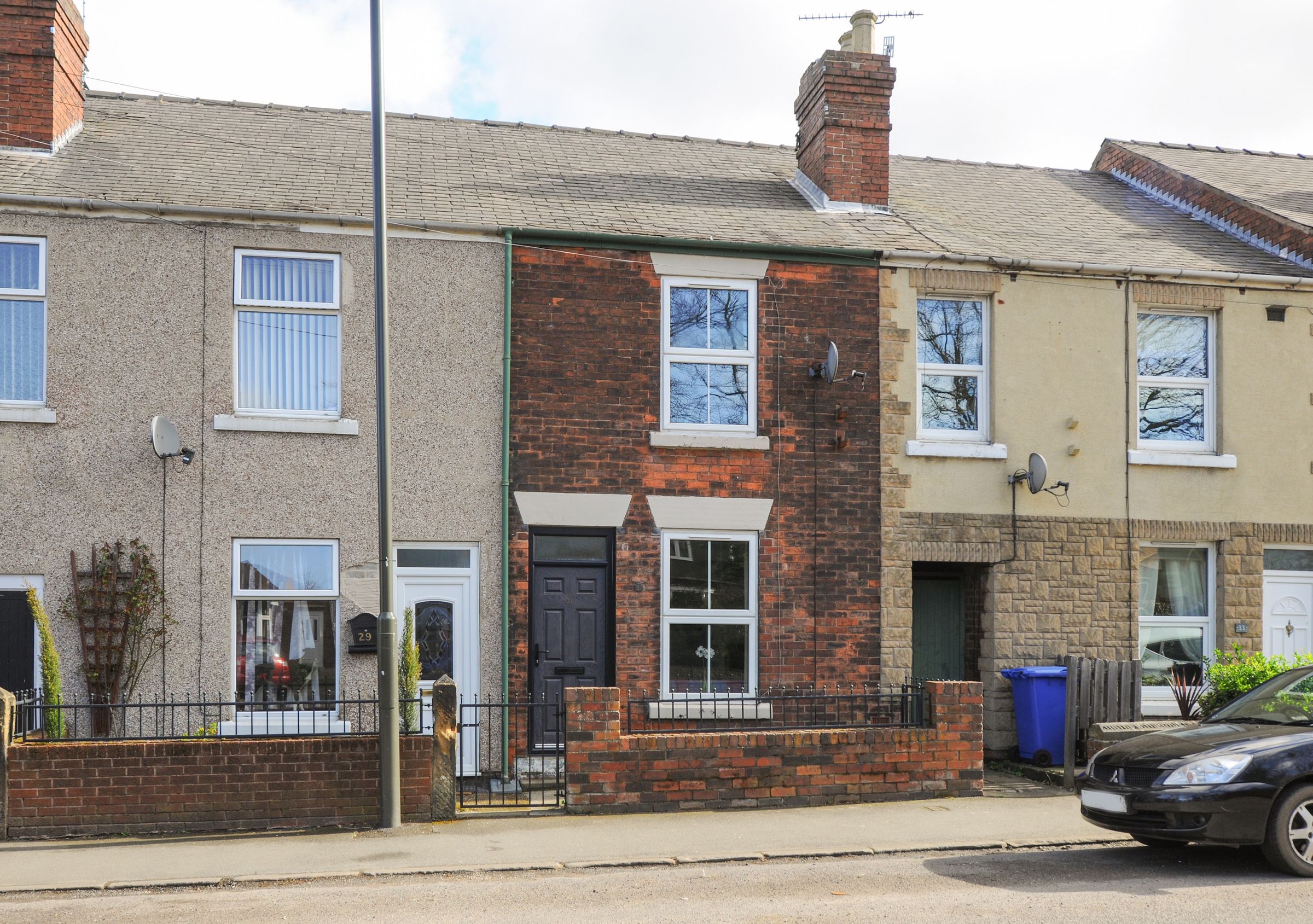 2 bed terraced house for sale in Mansfield Road, Hasland, Chesterfield