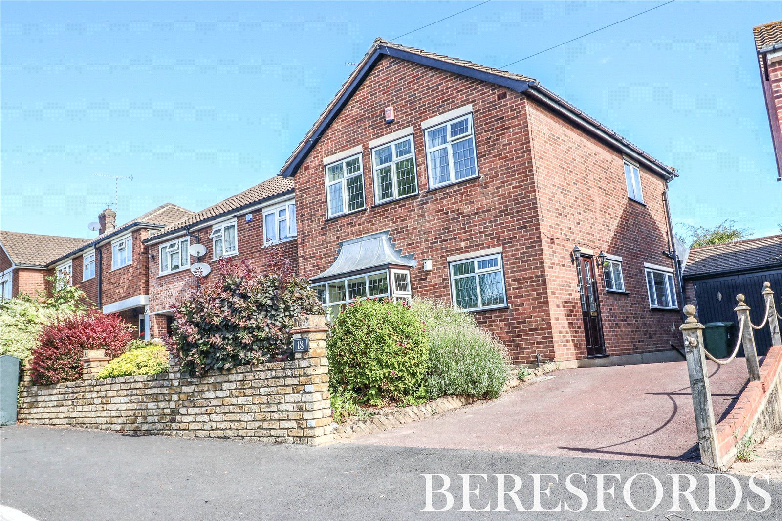3 bed semidetached house for sale in Humber Drive, Upminster RM14 Zoopla