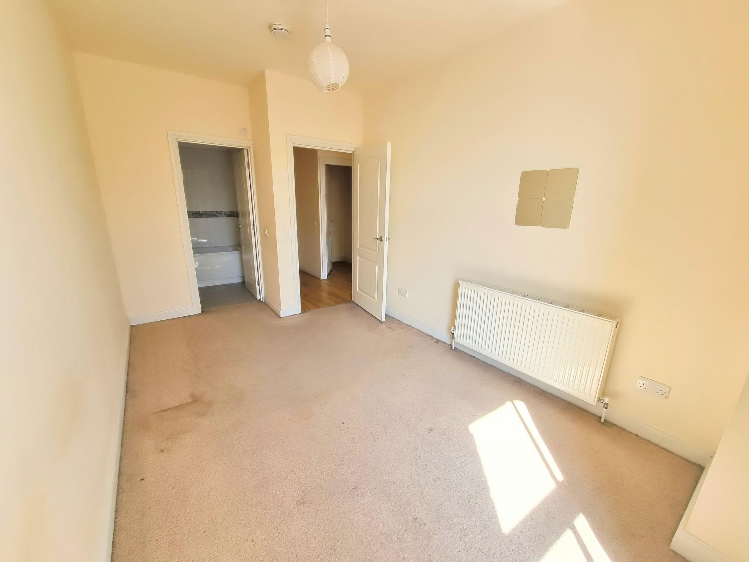2 bed to rent in High Street, Llantrisant, Pontyclun CF72