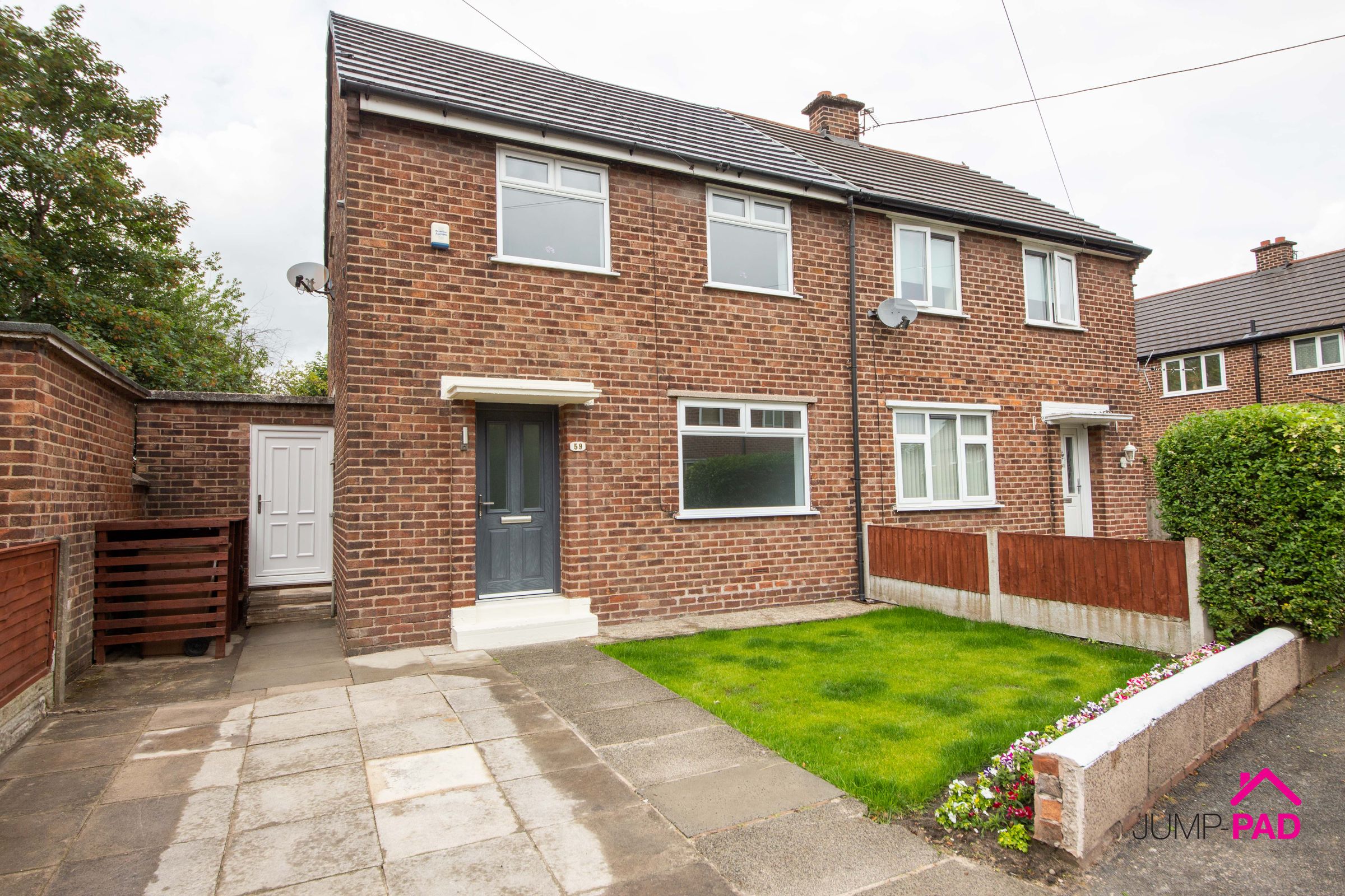 2 bed semidetached house for sale in Lloyd Crescent, NewtonLeWillows