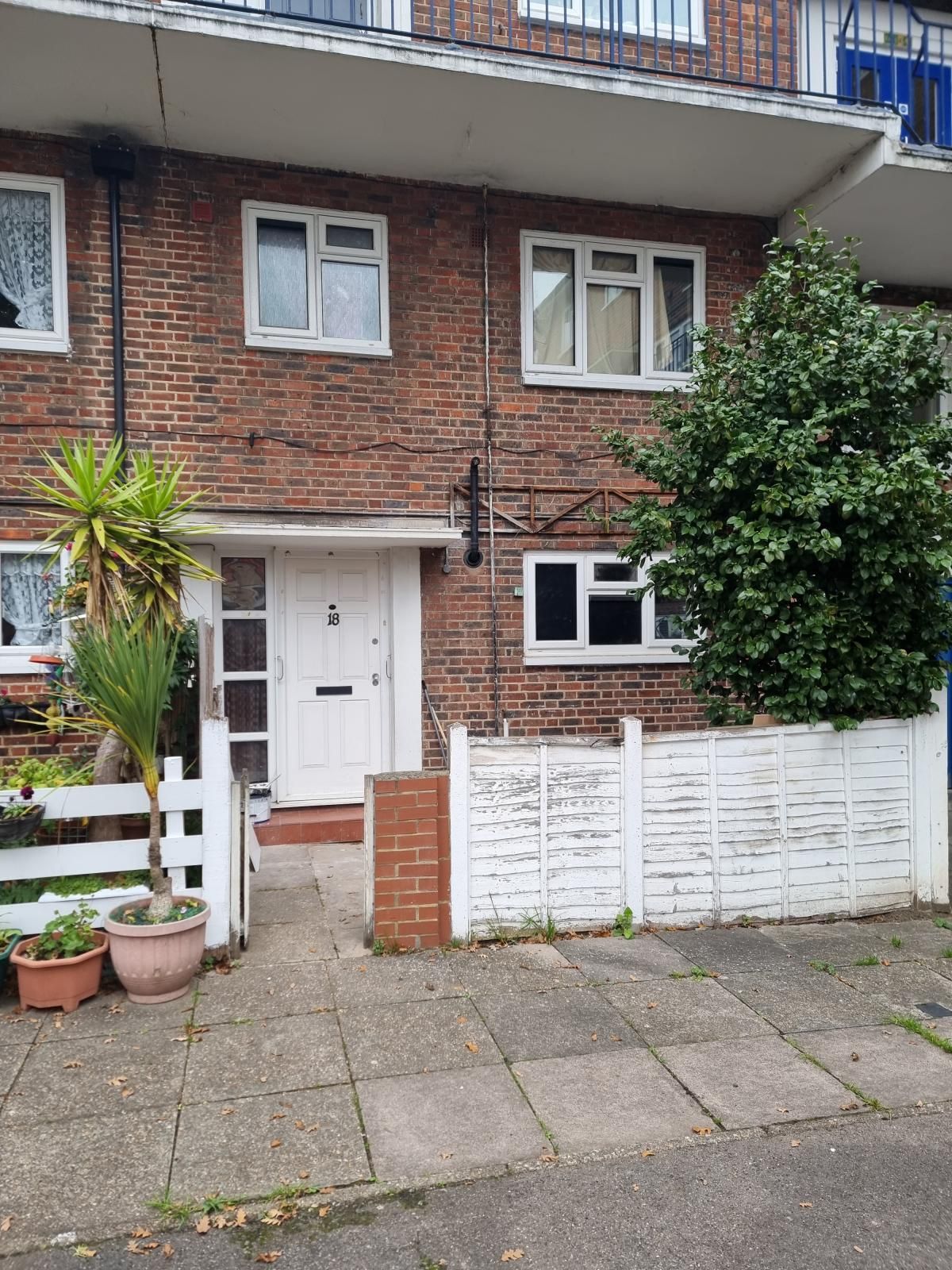 2 bed to rent in Matlock Road, London E10 Zoopla