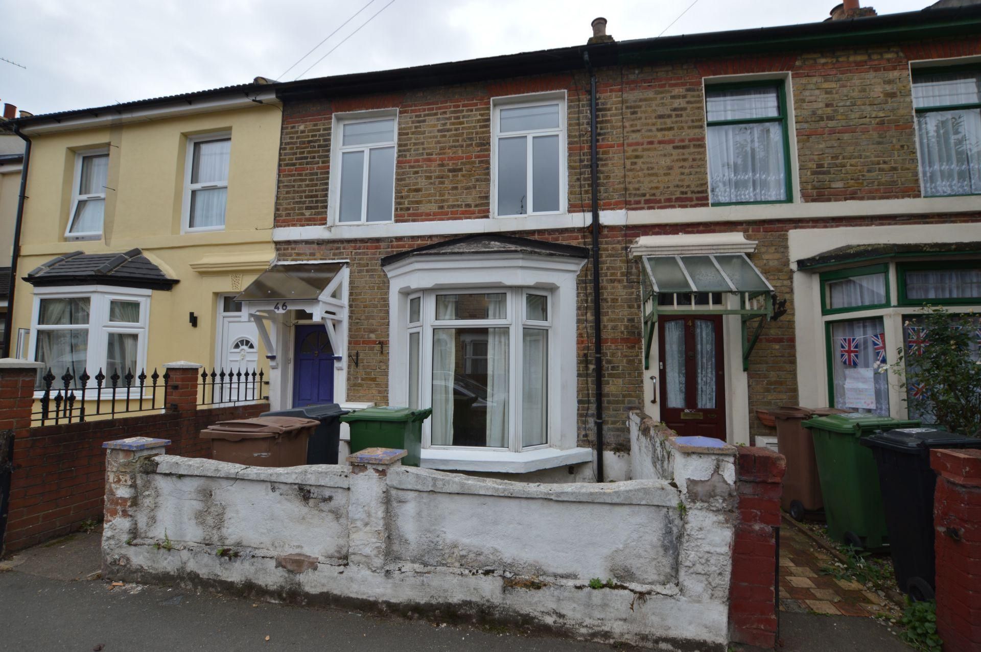3 bed terraced house to rent in Wilmot Road, Leyton E10 Zoopla
