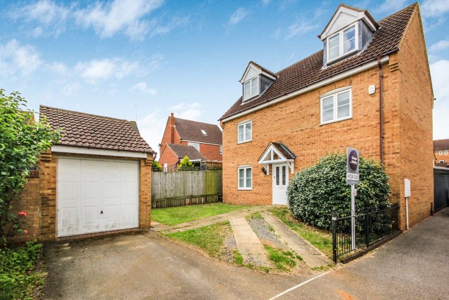 4 bed detached house for sale in 9 Landseer Close, Wellingborough