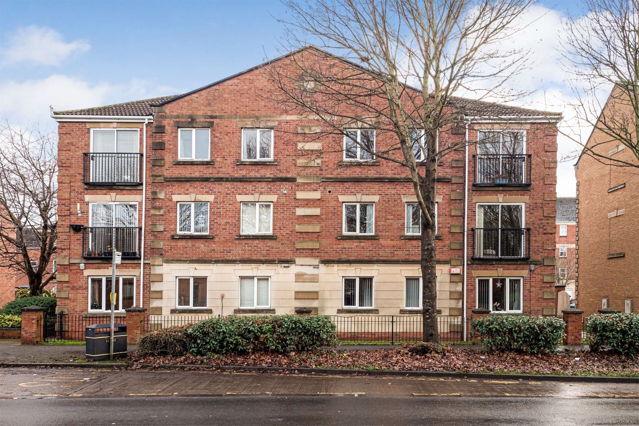 2 bed flat for sale in Hartley Bridge, Hull HU9 Zoopla