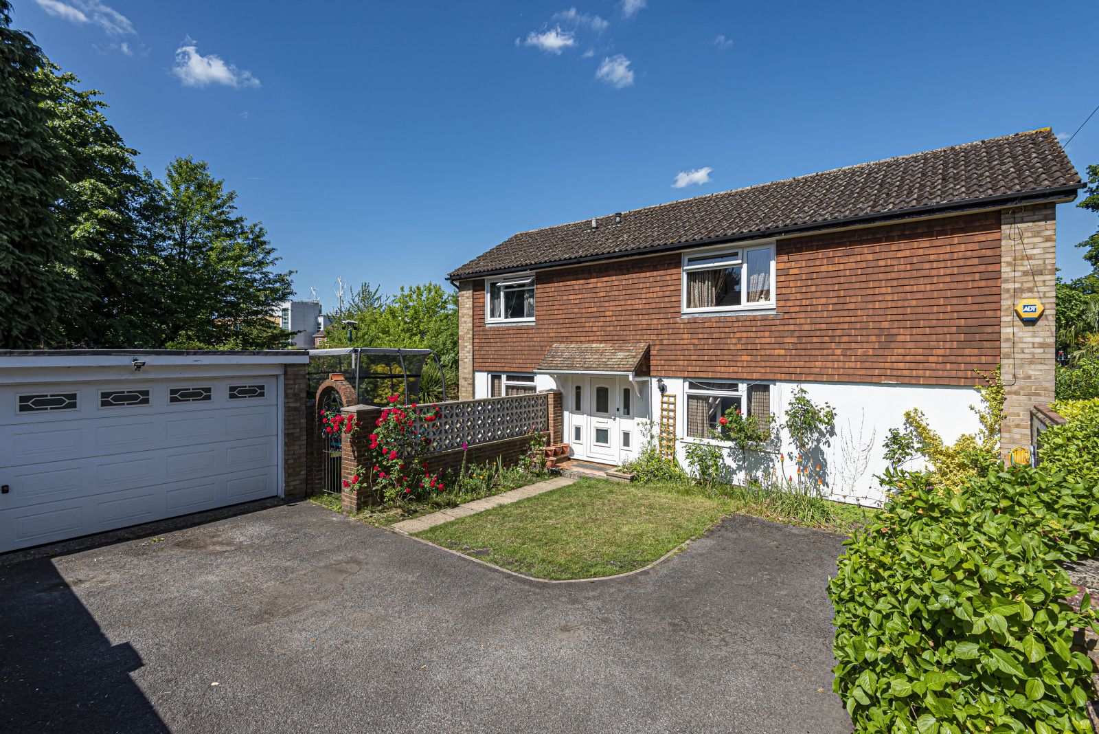 3 bed detached house for sale in Woodham Lane, New Haw KT15 Zoopla