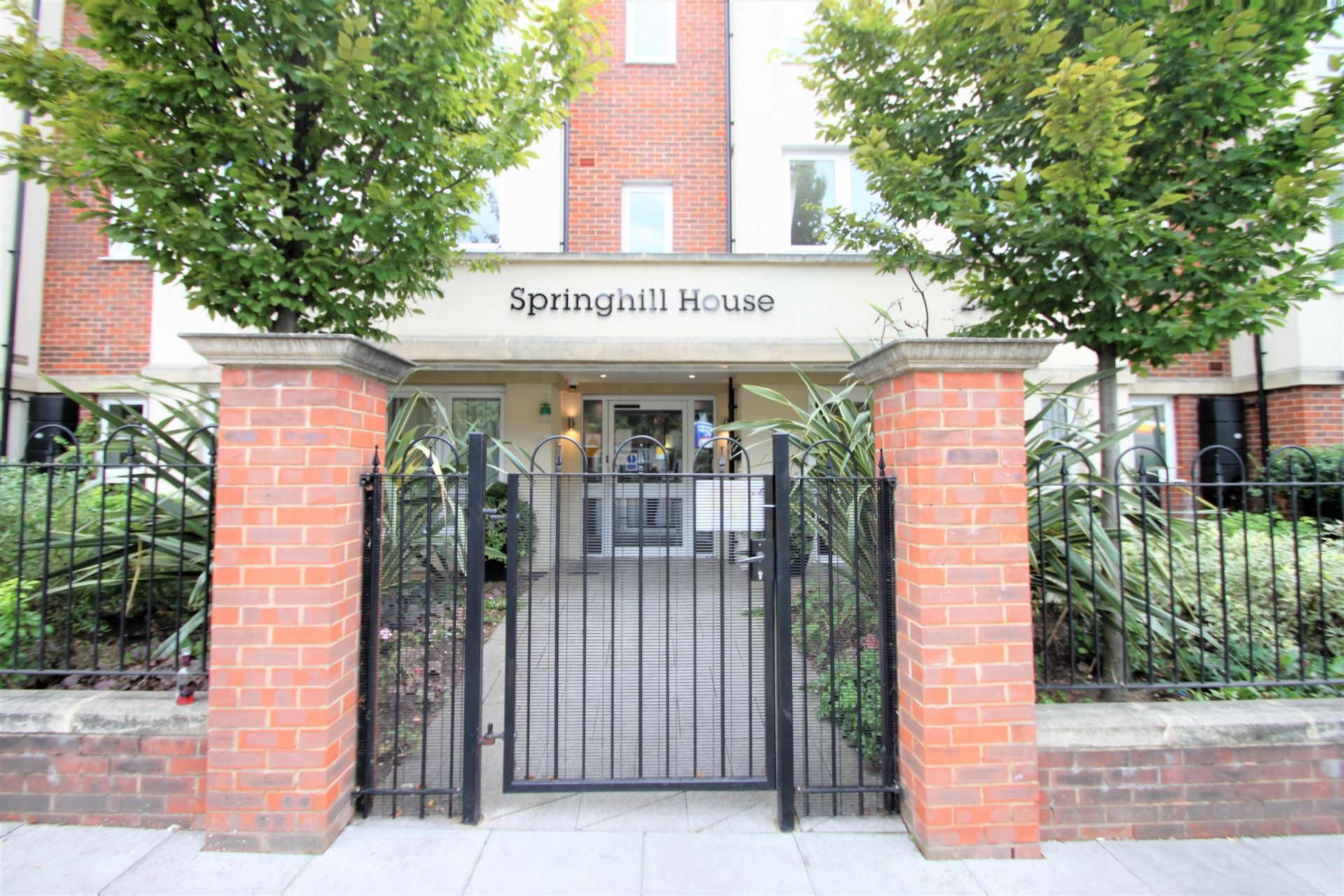 Spring Hill House Willesden Lane Willesden Grn NW2  