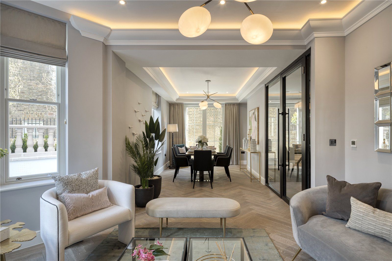 49 Bassett Road, Notting Hill, London, UK W10  