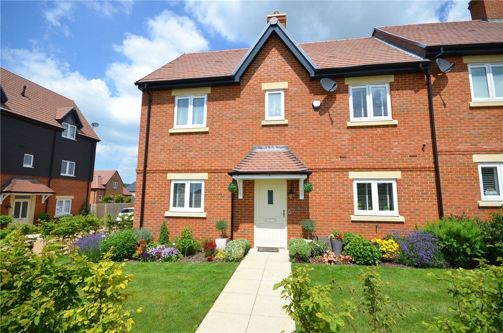 Dugdale Drive, Warfield, Bracknell RG42  