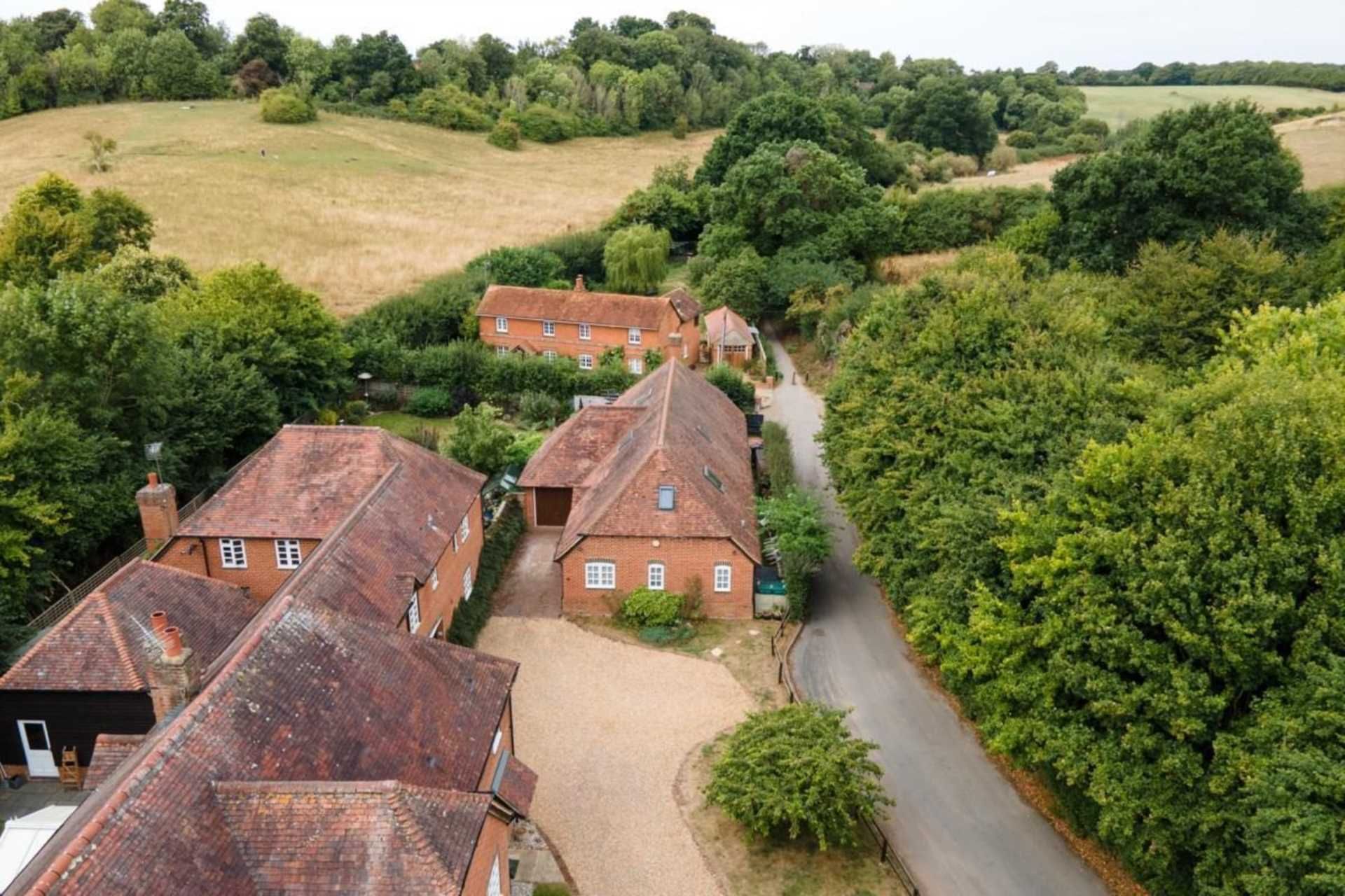 5 bed detached house for sale in Gravel Hill, Reading RG4 Zoopla