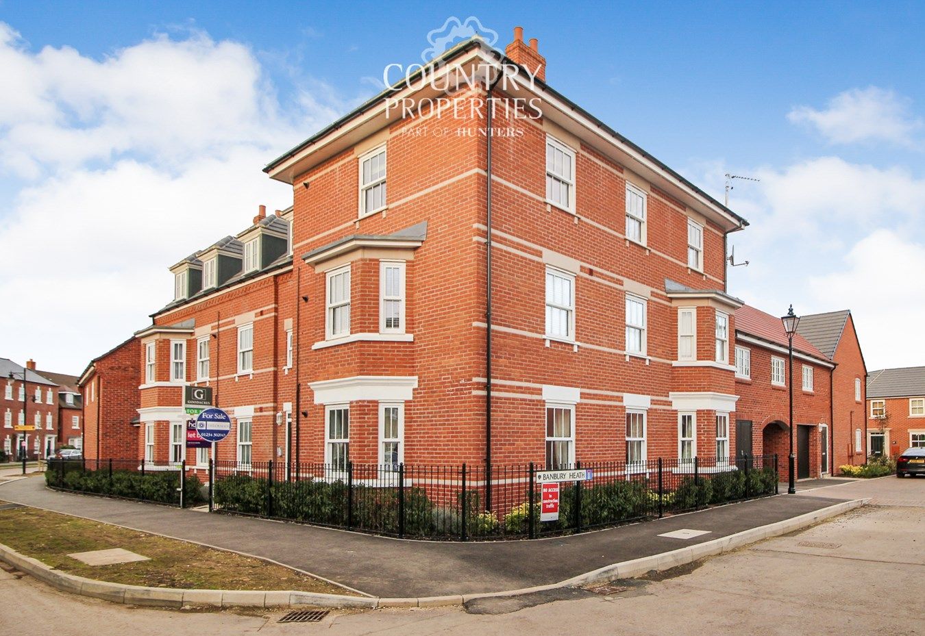 2 bed flat to rent in Anglia Way, Great Denham, Bedford MK40 Zoopla