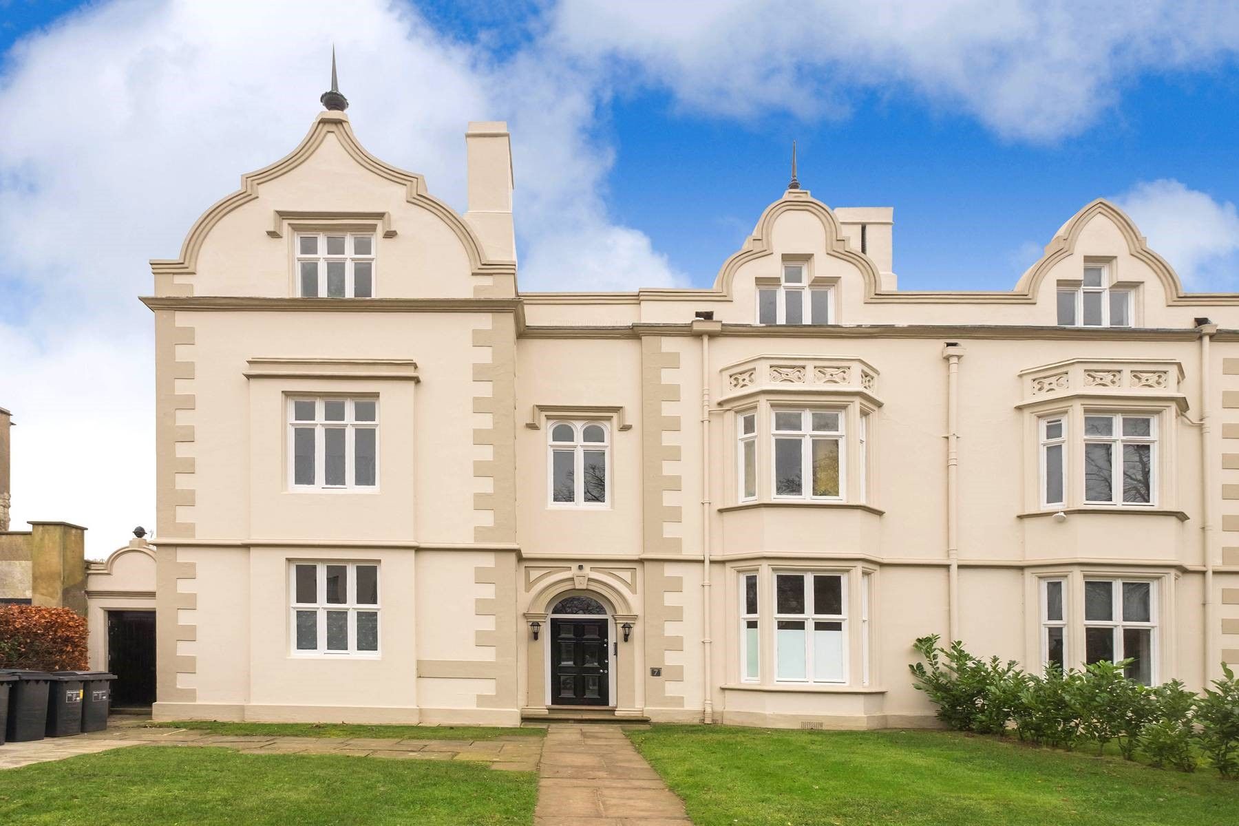 2 bed flat for sale in Spencer Parade, Northampton NN1 Zoopla