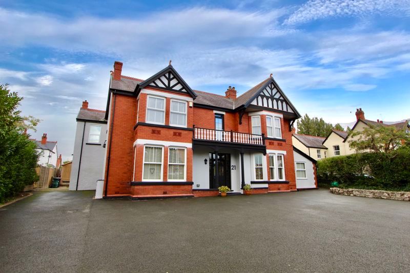 6 bed detached house for sale in Kings Road, Rhos On Sea, Colwyn Bay