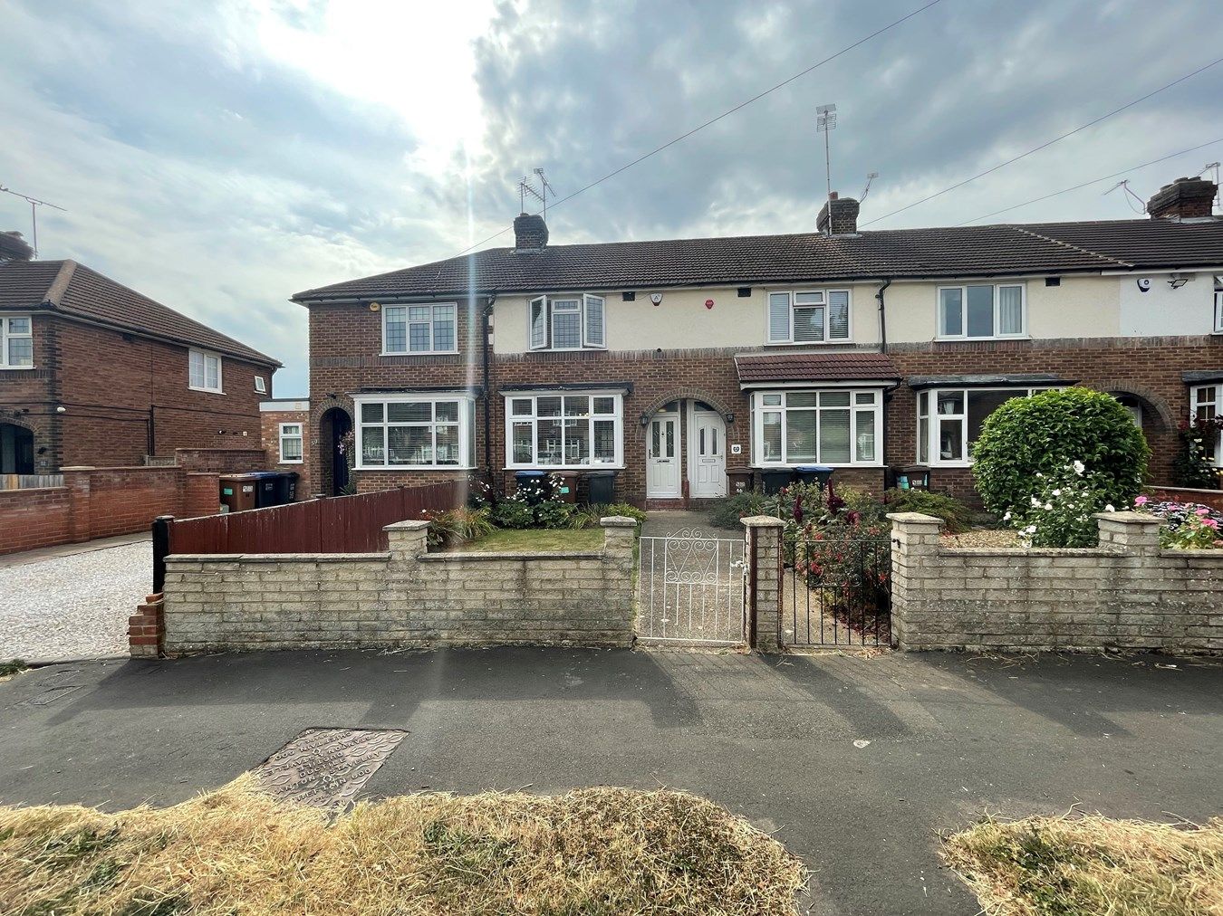 3 bed terraced house for sale in Heathcote Avenue, Hatfield AL10 Zoopla