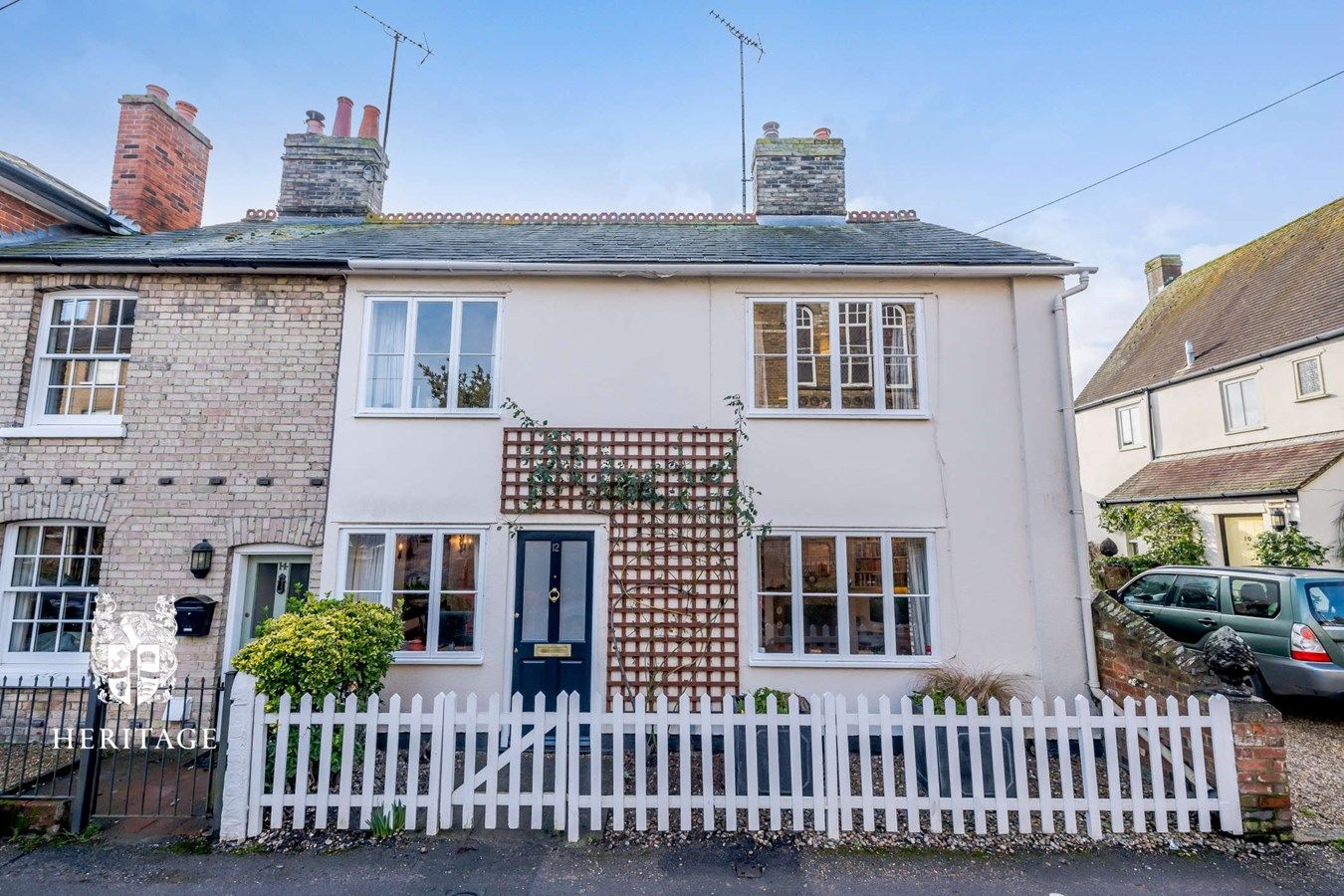 3 bed end terrace house for sale in Queen Street, Coggeshall