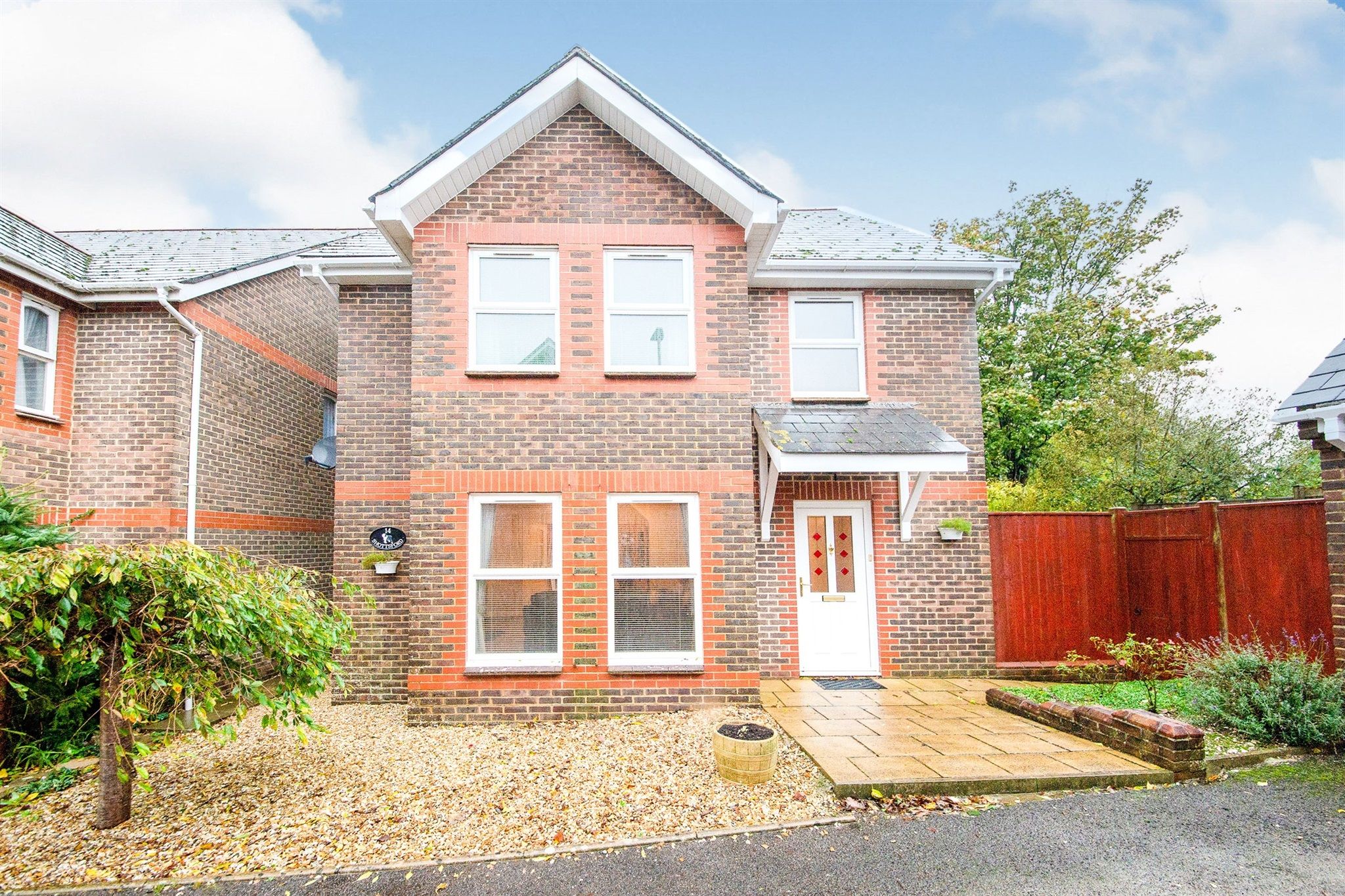 4 bed detached house for sale in Eldridge Close, Dorchester DT1 Zoopla