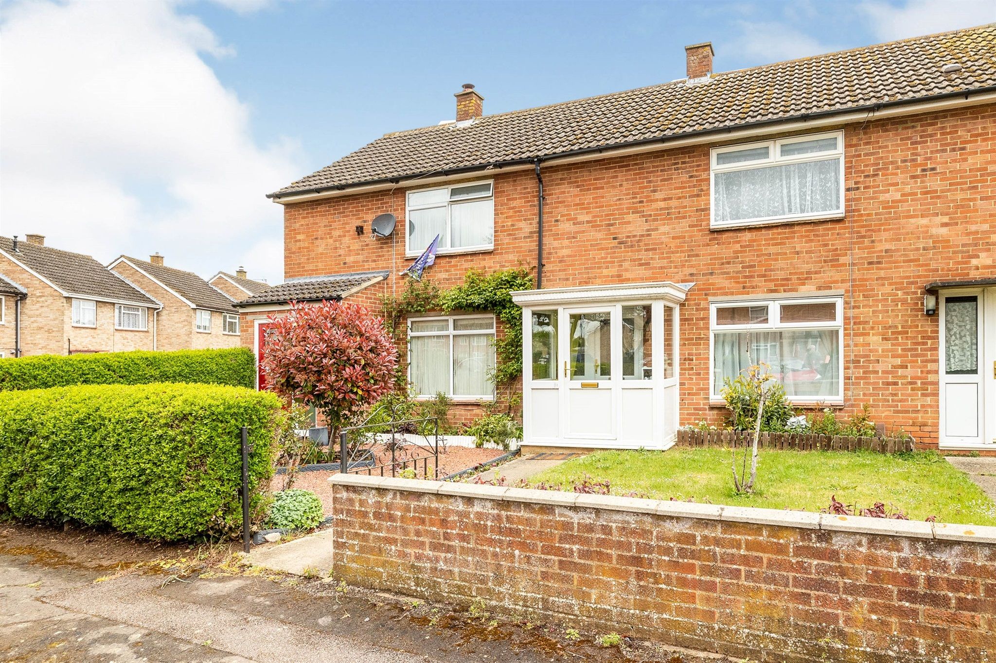 2 bed terraced house for sale in Broadwell Court, Bicester OX26 Zoopla