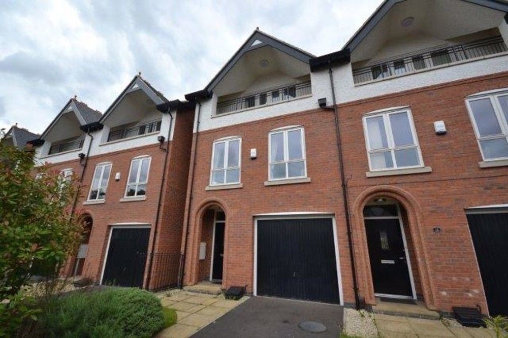 3 bed property to rent in Barradale Court, Stoneygate, Leicester LE2 Zoopla
