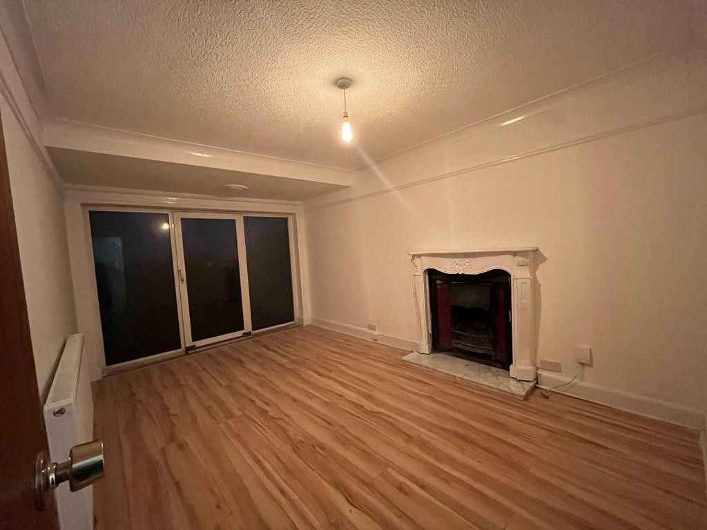 3 bed property to rent in Lon Mefus, Sketty, Swansea SA2 Zoopla