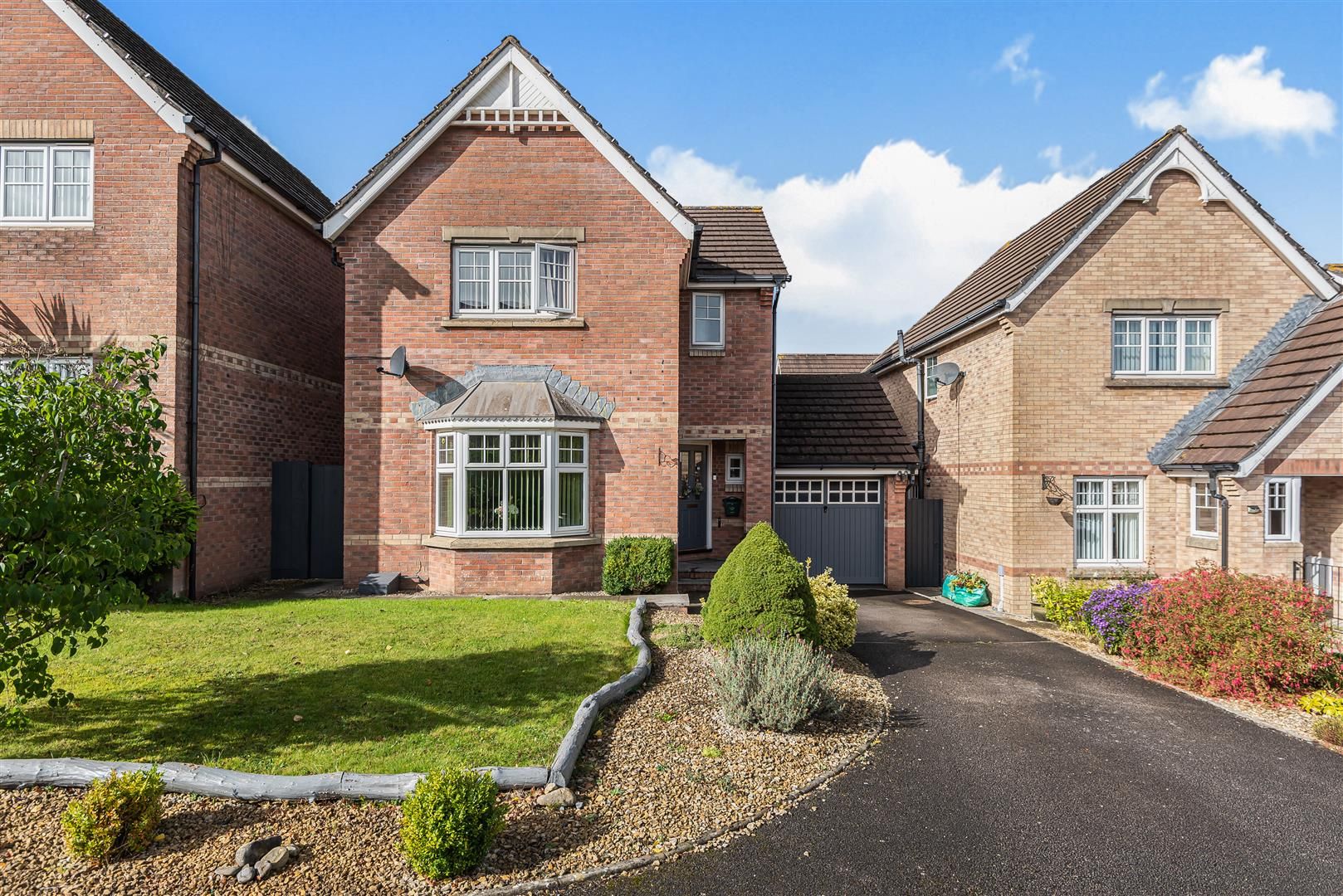 3 bed detached house for sale in Brynffordd, Cockett, Swansea SA1 Zoopla