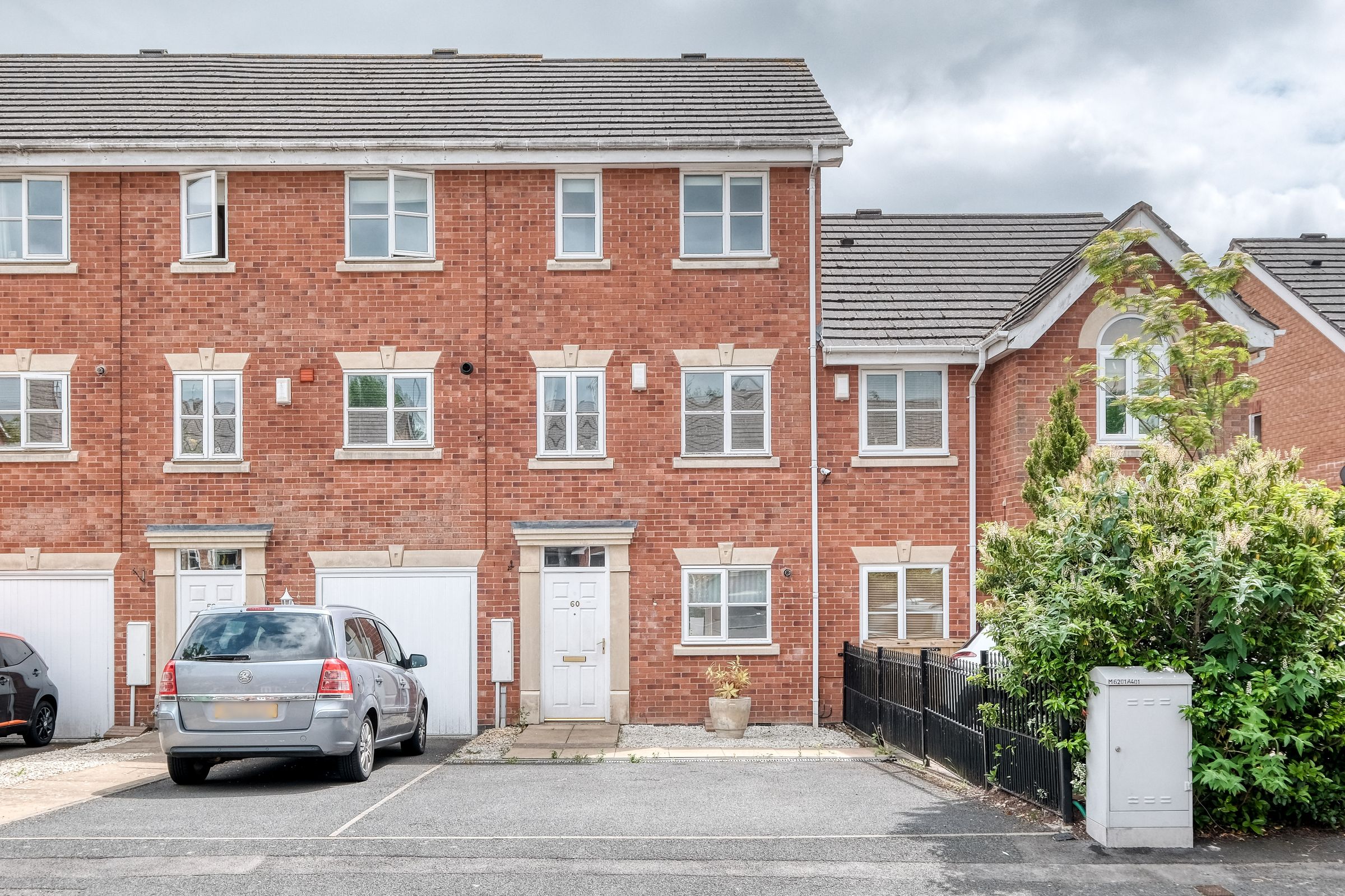 3 bed town house to rent in Honeychurch Close, Redditch B98 Zoopla