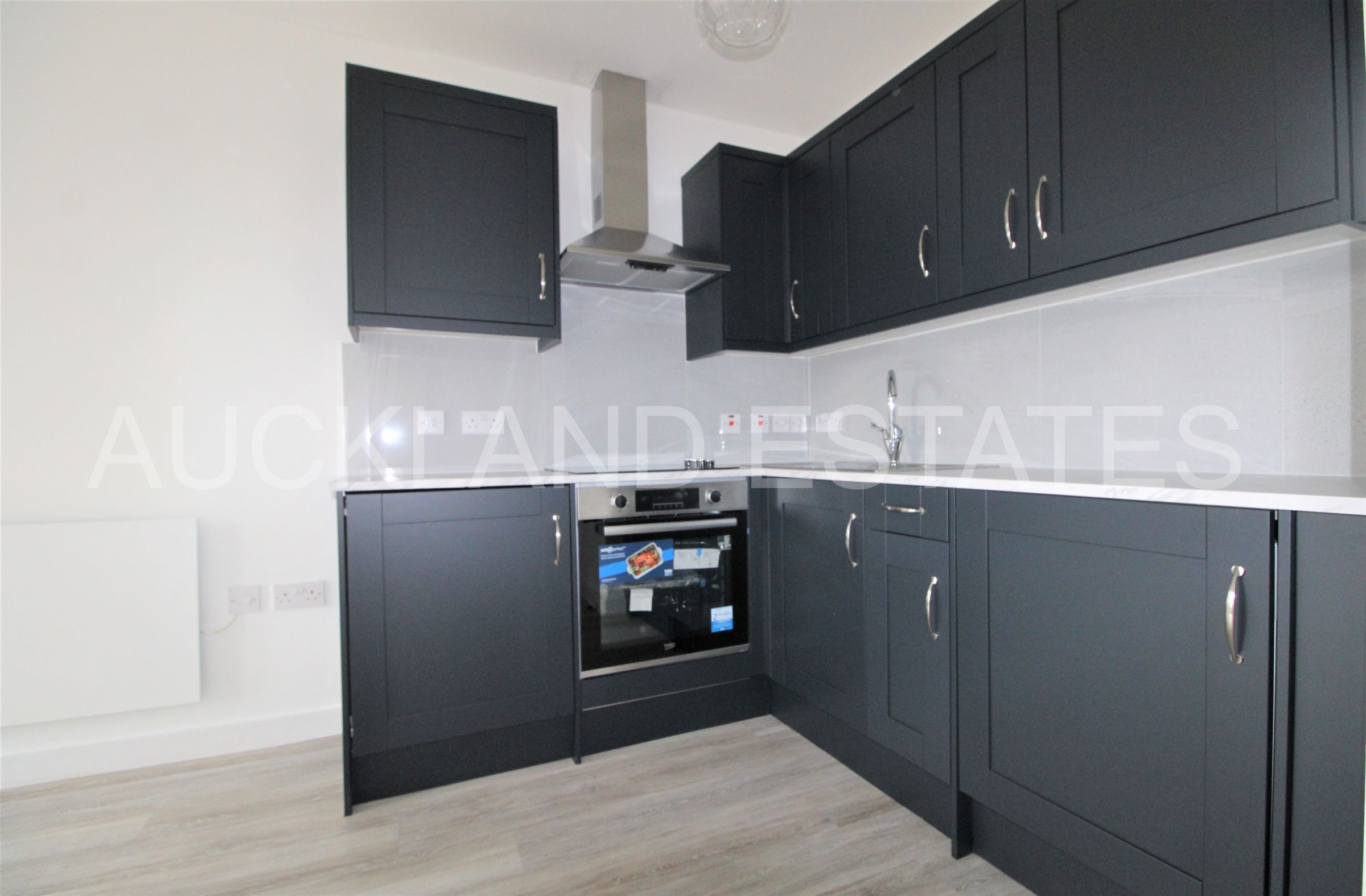 1 bed flat for sale in Orchard Court, Mimms Hall Road, Potters Bar EN6