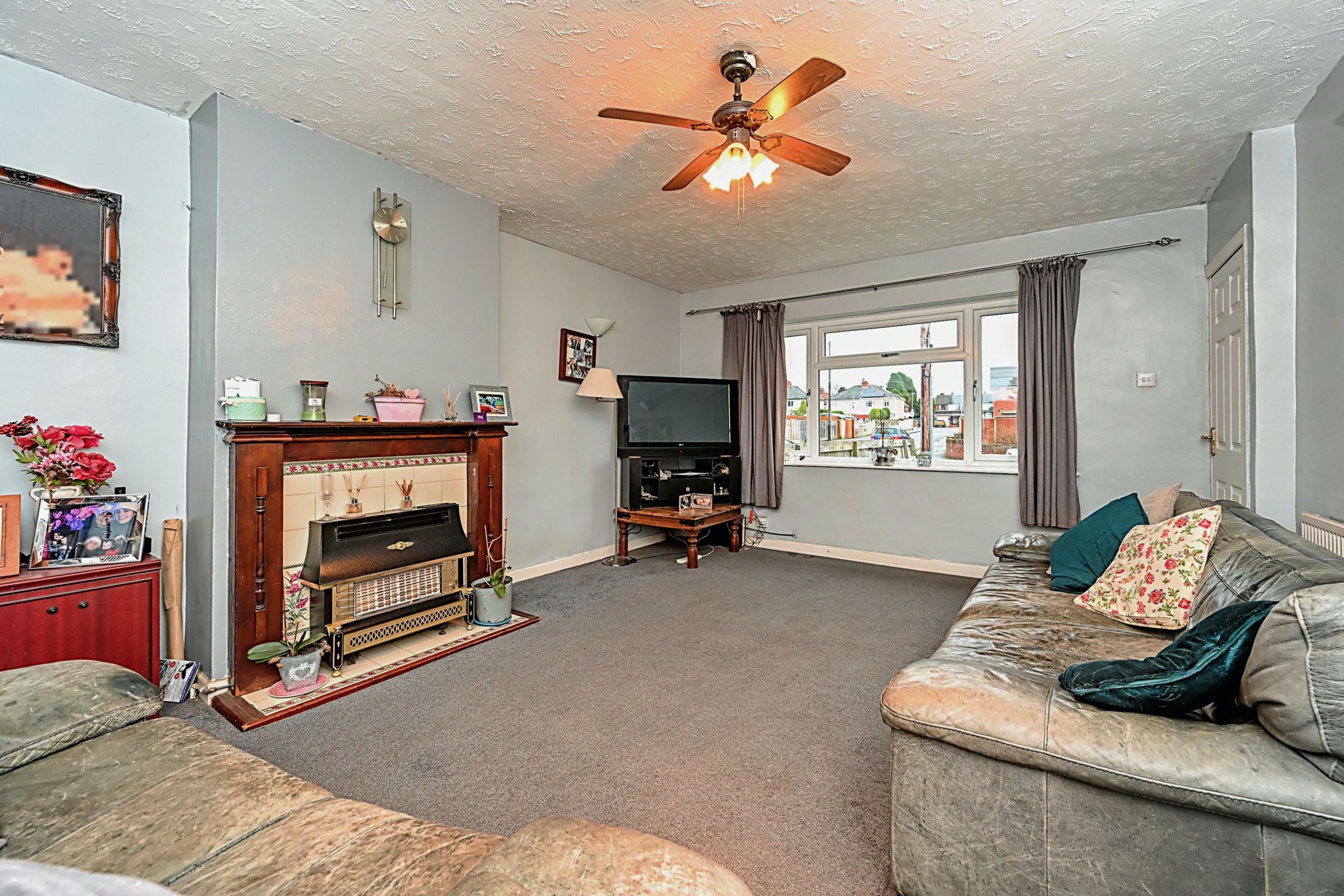 4 bed semidetached house for sale in Park Road, Norton Canes, Cannock