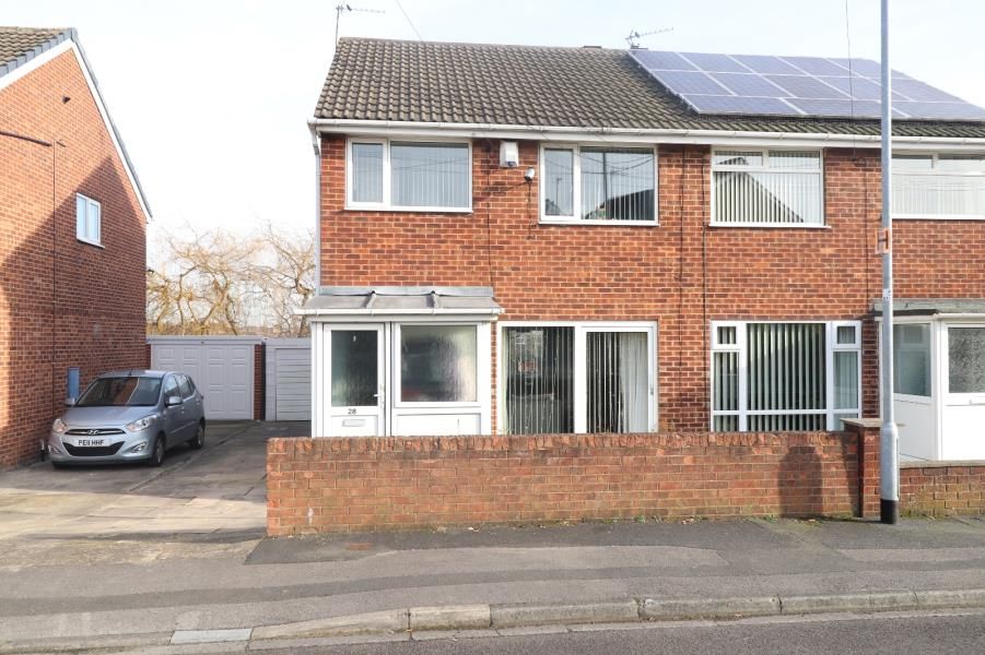 3 bed property to rent in Swinnow Green, Pudsey LS28 Zoopla