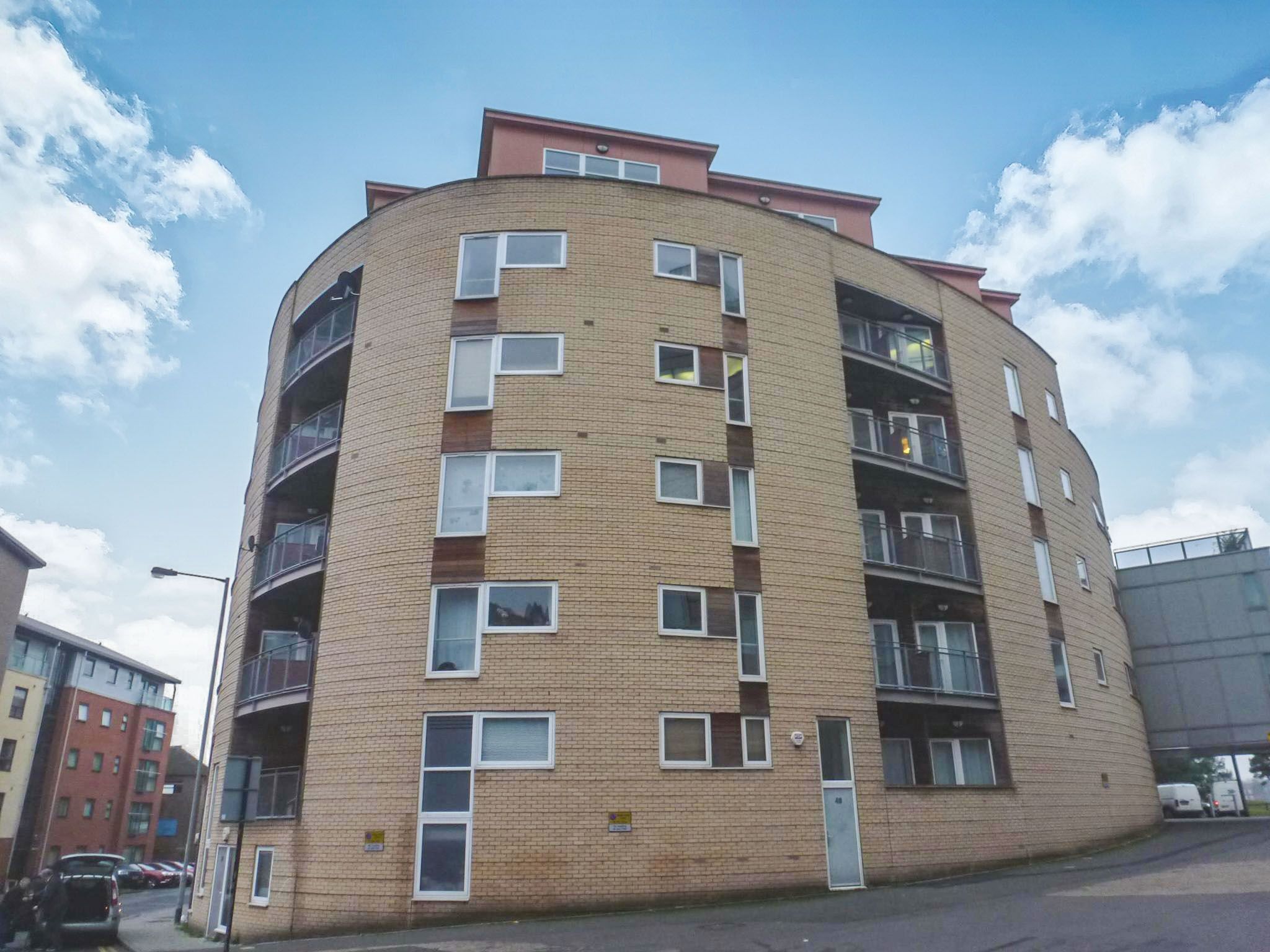 2 bed flat for sale in Gallery Square, Walsall WS2 Zoopla