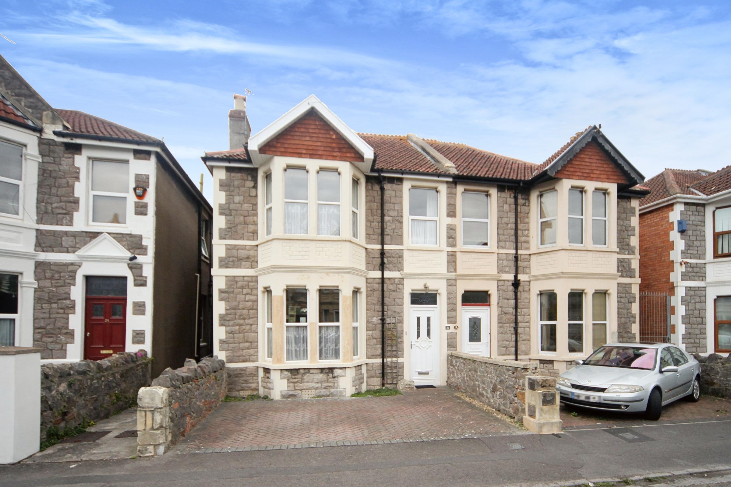 4 bed semidetached house for sale in Osborne Road, WestonSuperMare