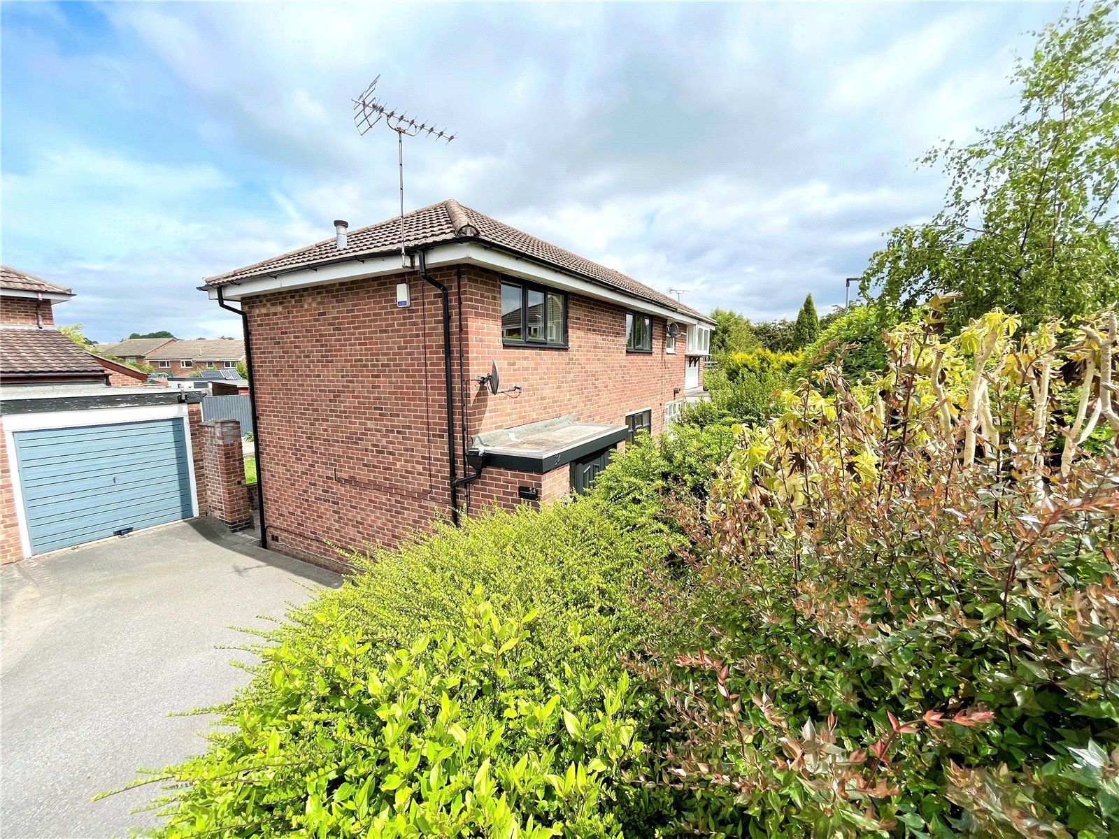 3 bed semidetached house for sale in Hallam Way, West Hallam, Ilkeston