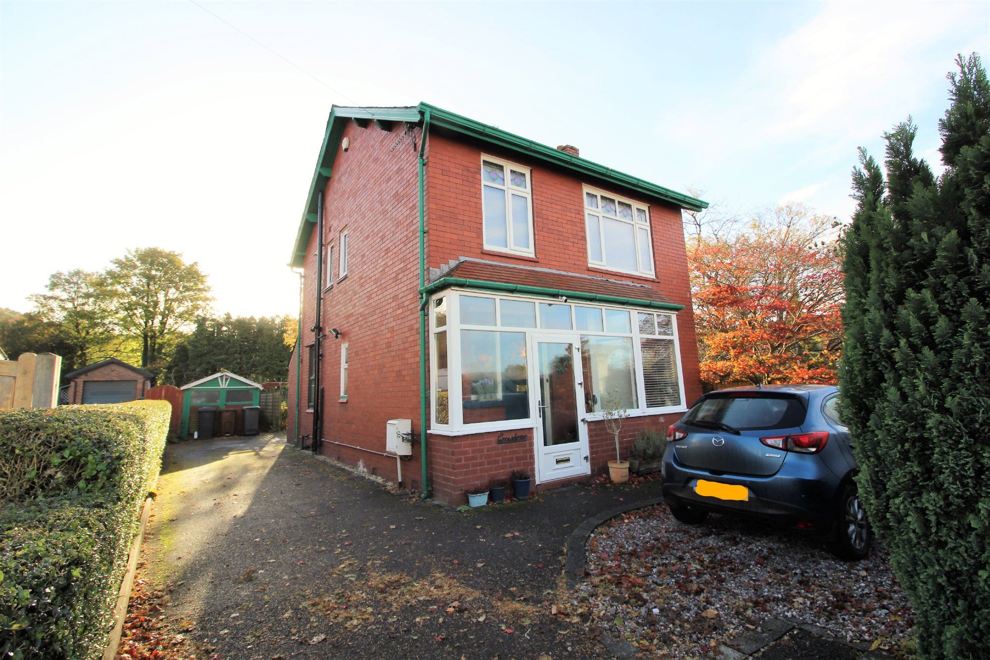 3 bed detached house for sale in Newshaw Lane, Hadfield, Glossop SK13