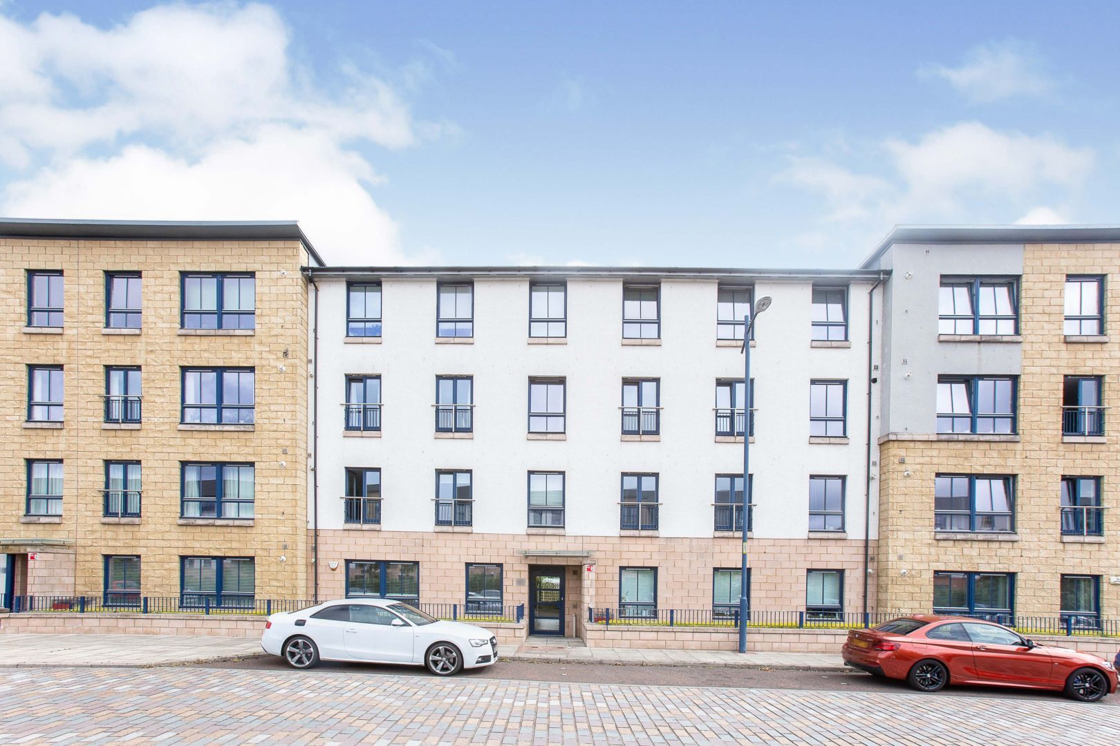 3 Oatlands Square, Glasgow G5  