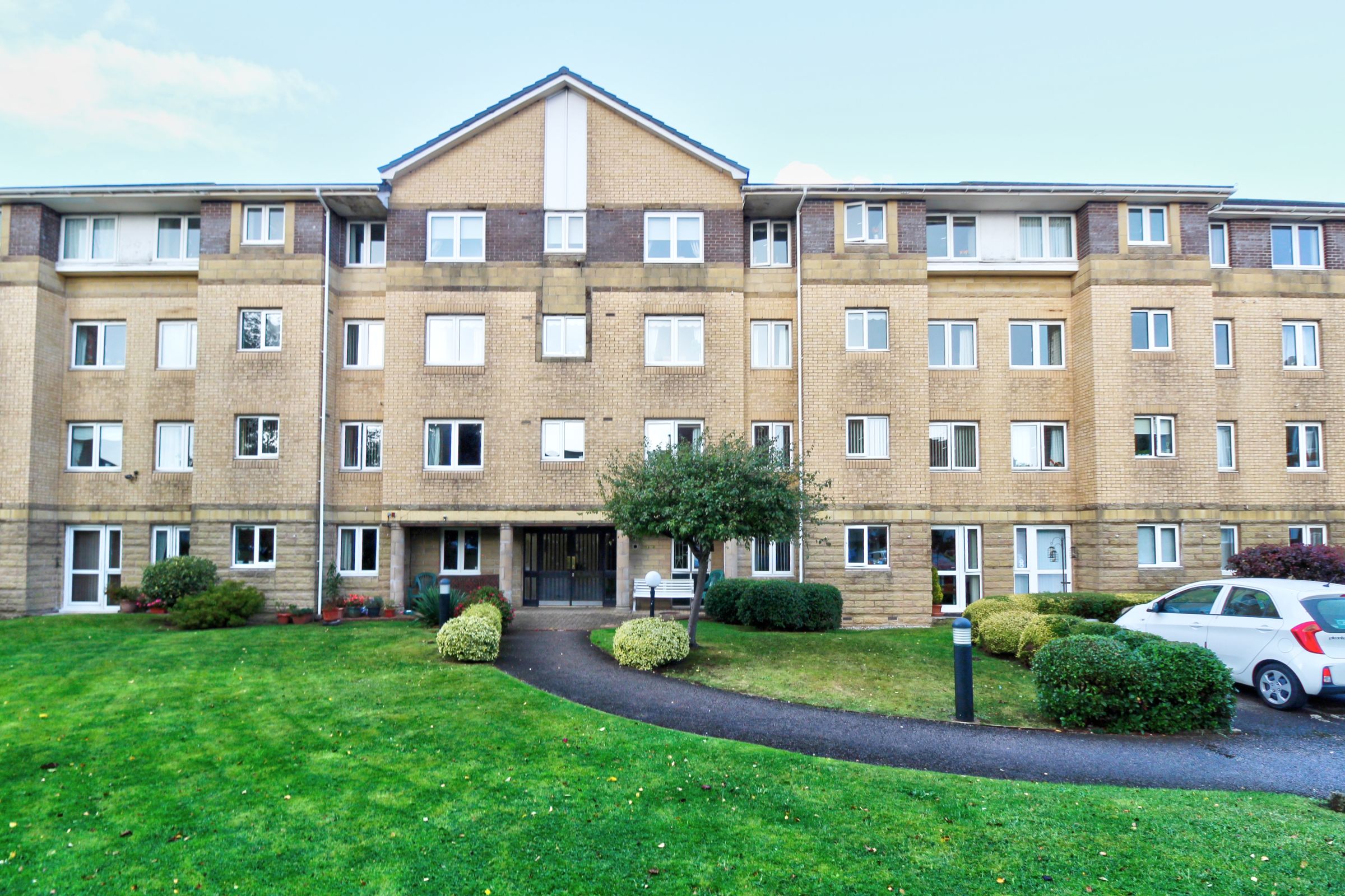 1 bed flat for sale in Ribblesdale Court, Euston Road, Morecambe LA4