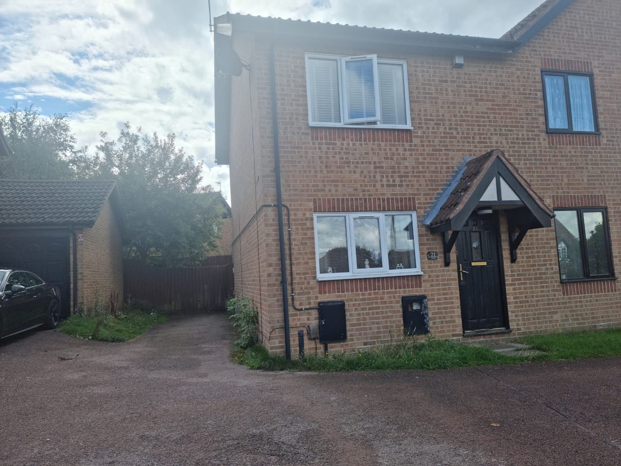 2 bed semidetached house to rent in Hollowtree Road, Hamilton, Leicester LE5 Zoopla