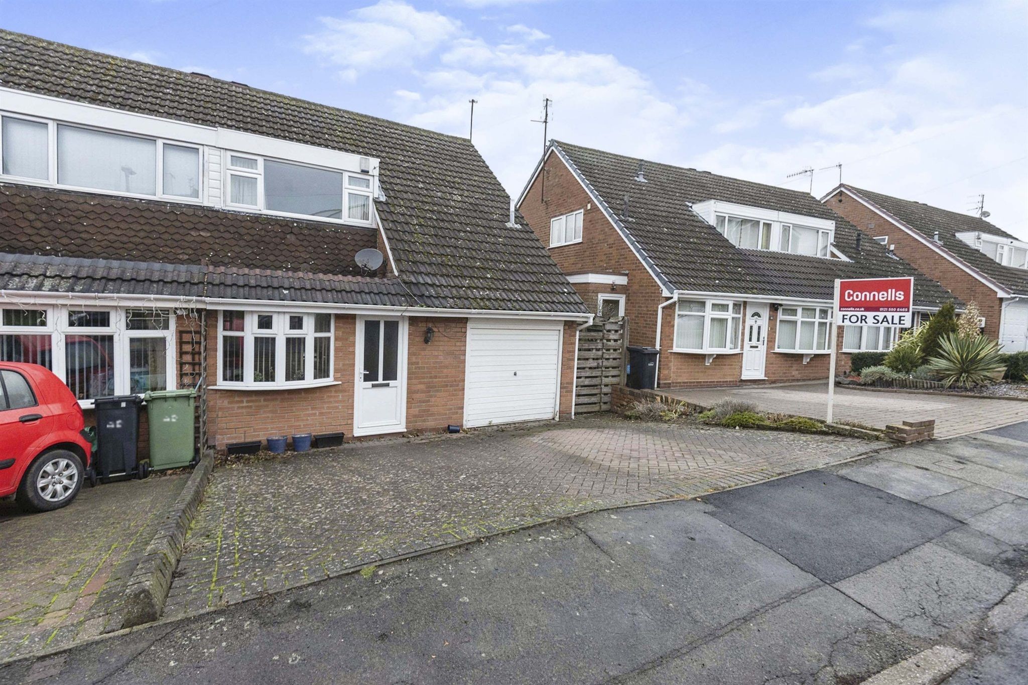 3 bed semidetached house for sale in Honeybourne Road, Halesowen B63