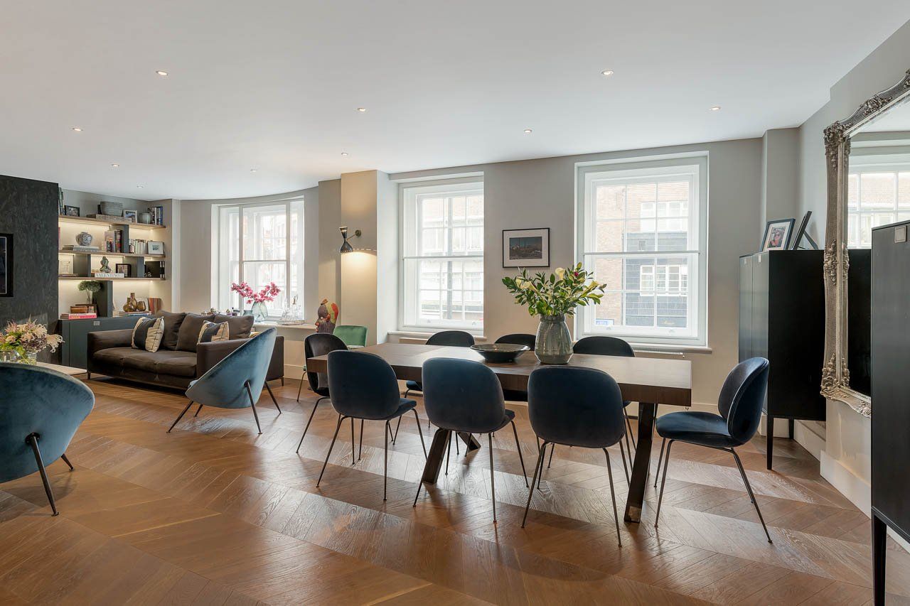 Newton Court, 53-59 Kensington Church Street, London W8  