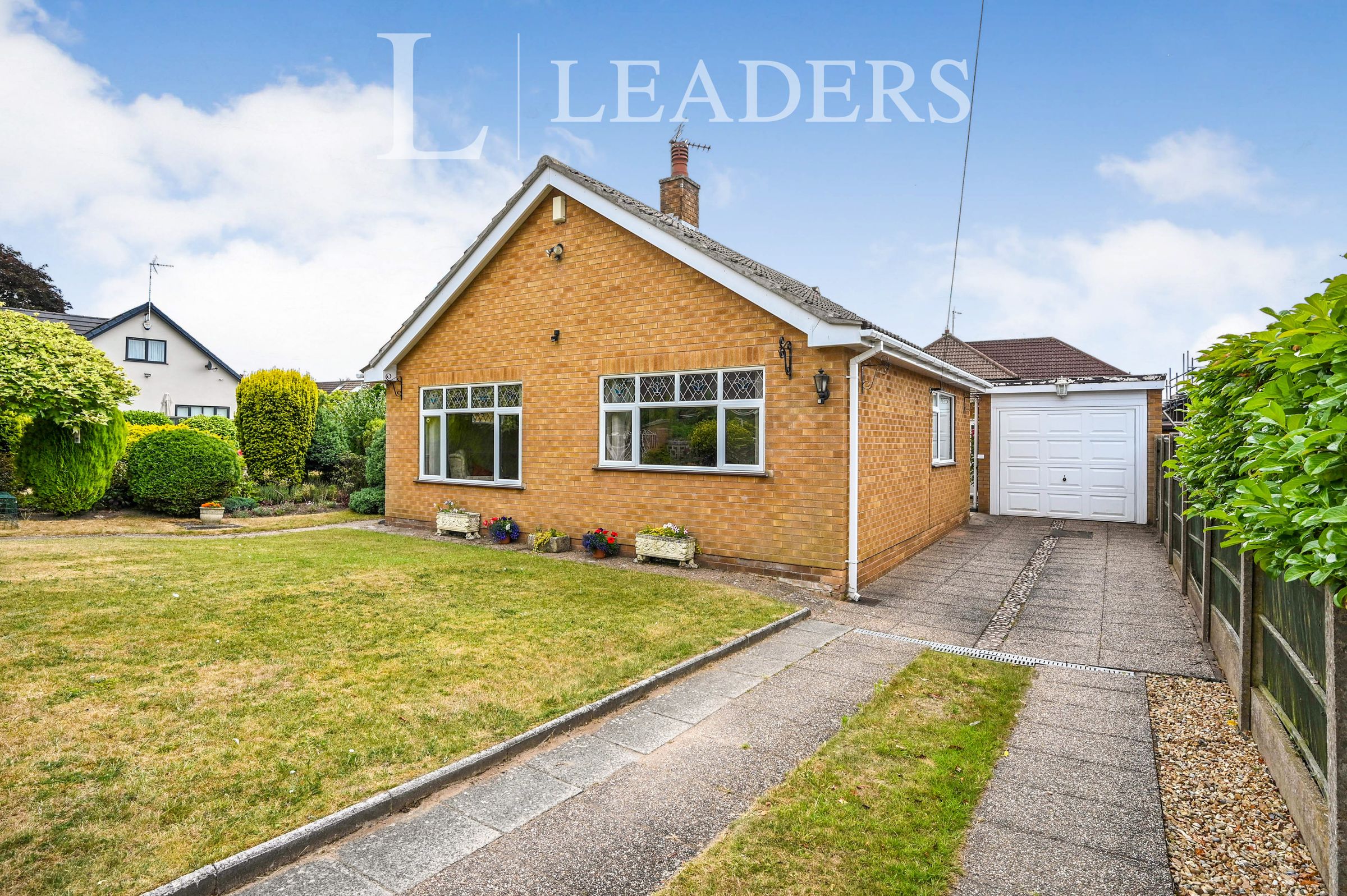 3 bed bungalow for sale in Gorse Hill, Ravenshead, Nottingham NG15 Zoopla