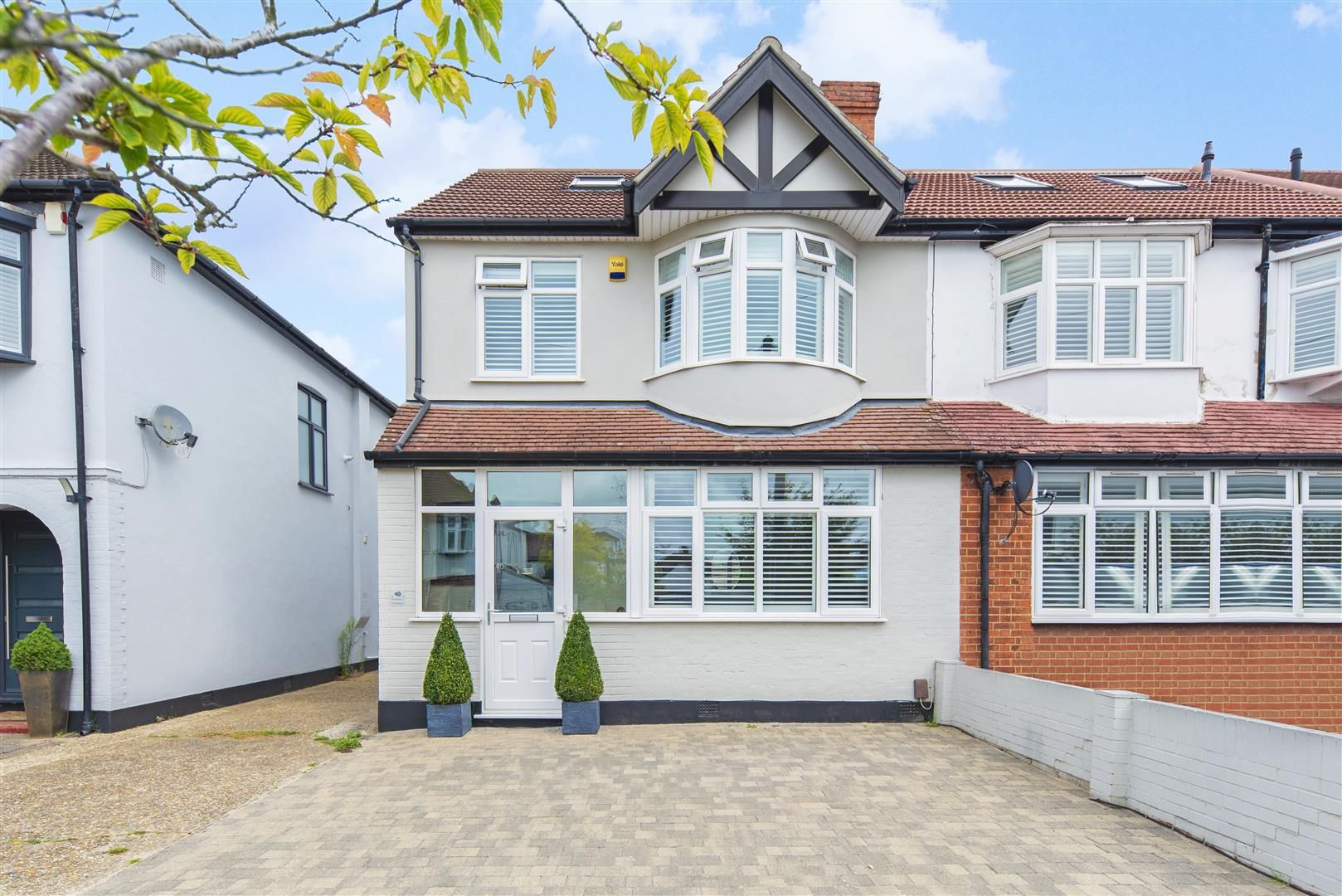 5 bed property for sale in Buckleigh Avenue, Merton Park SW20 Zoopla