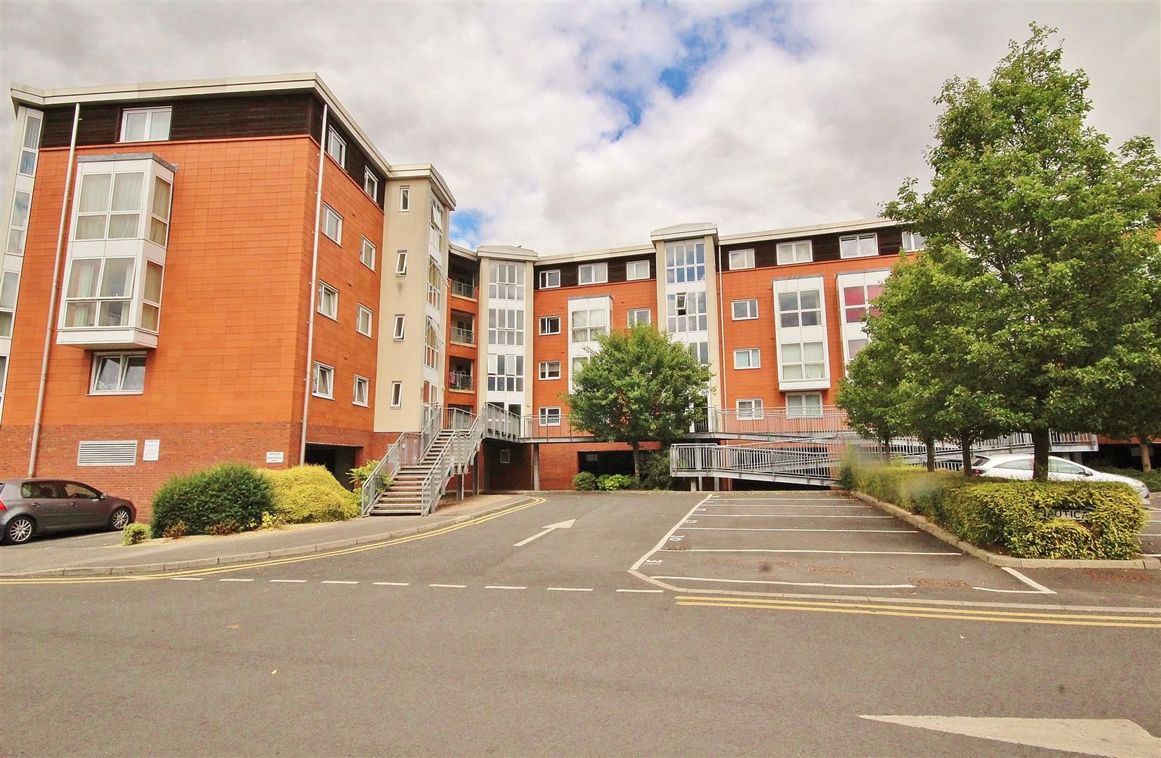 2 bed flat for sale in The Waterfront, Selby YO8 Zoopla