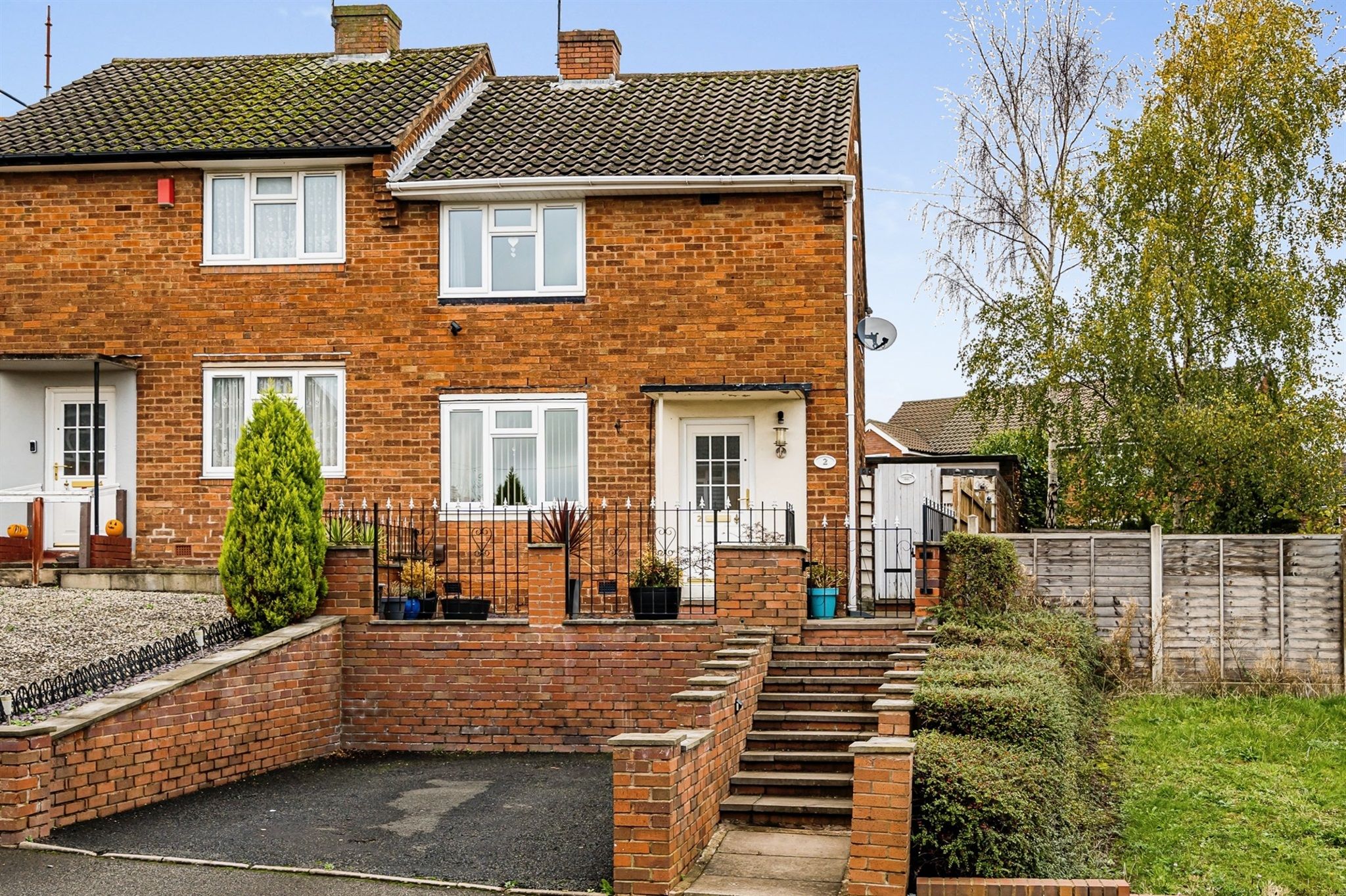 2 bed semidetached house for sale in Woods Crescent, Brierley Hill DY5