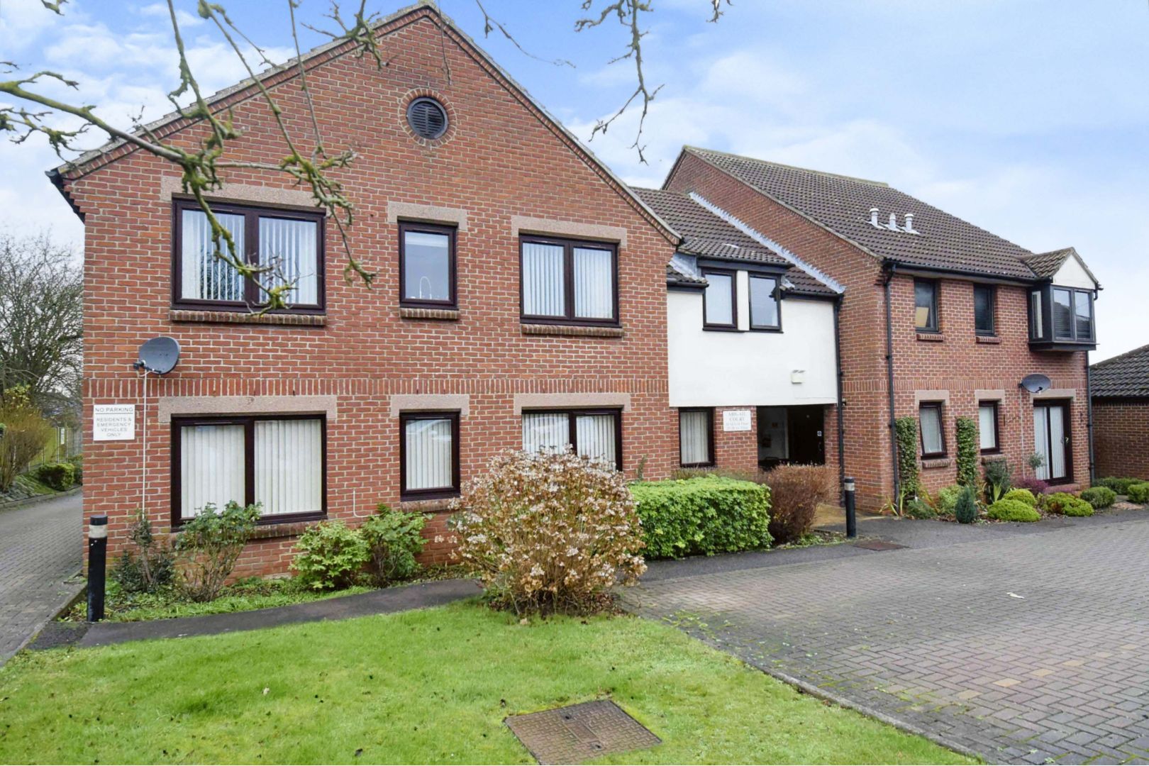 1 bed property for sale in Abigail Court, Ongar CM5 Zoopla
