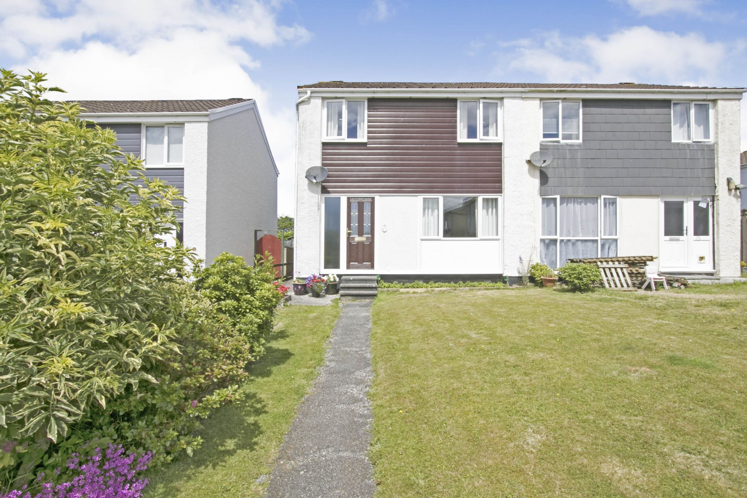3 bed semidetached house for sale in Eglos Road, Shortlanesend, Truro