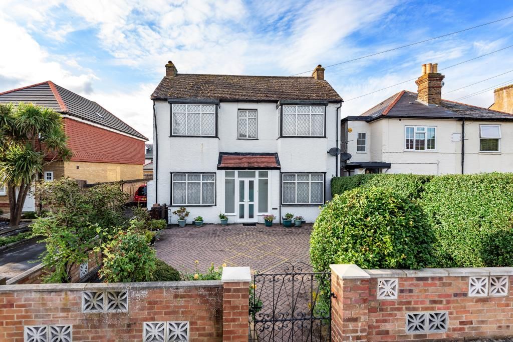 4 bed detached house for sale in Ashford, Middlesex TW15 Zoopla