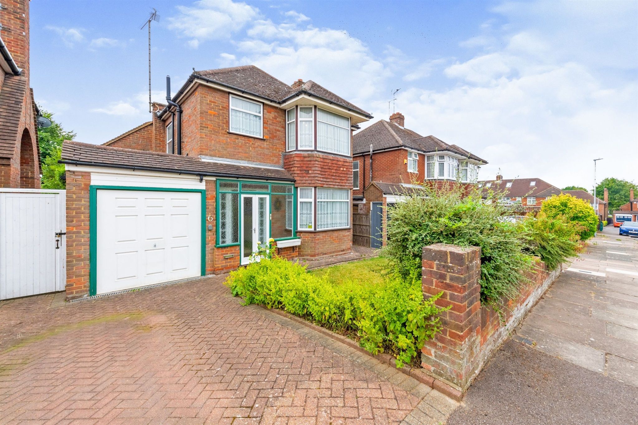 3 bed detached house for sale in Egdon Drive, Luton LU2 Zoopla