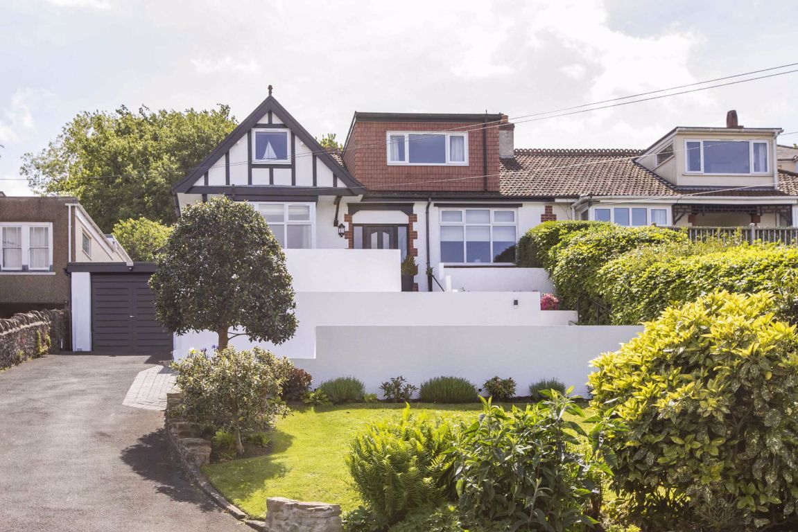 4 bed semidetached house for sale in Nore Road, Portishead, Bristol