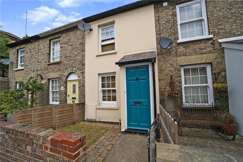 2 bed terraced house for sale in Kings Road, Bury St. Edmunds, Suffolk