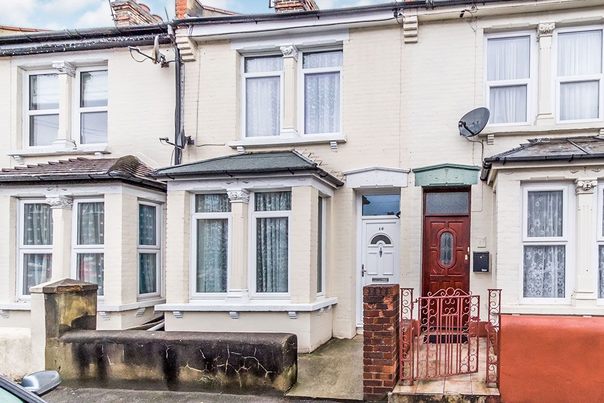James Street, Rochester, Kent ME1  