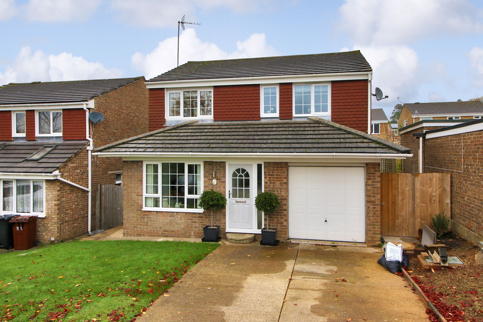 4 bed property for sale in Copwood Avenue, Uckfield TN22 Zoopla