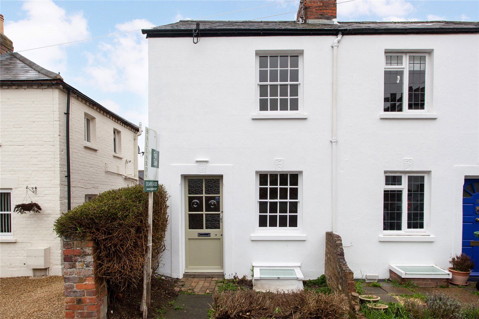 2 bed end terrace house for sale in Church Street, HenleyOnThames