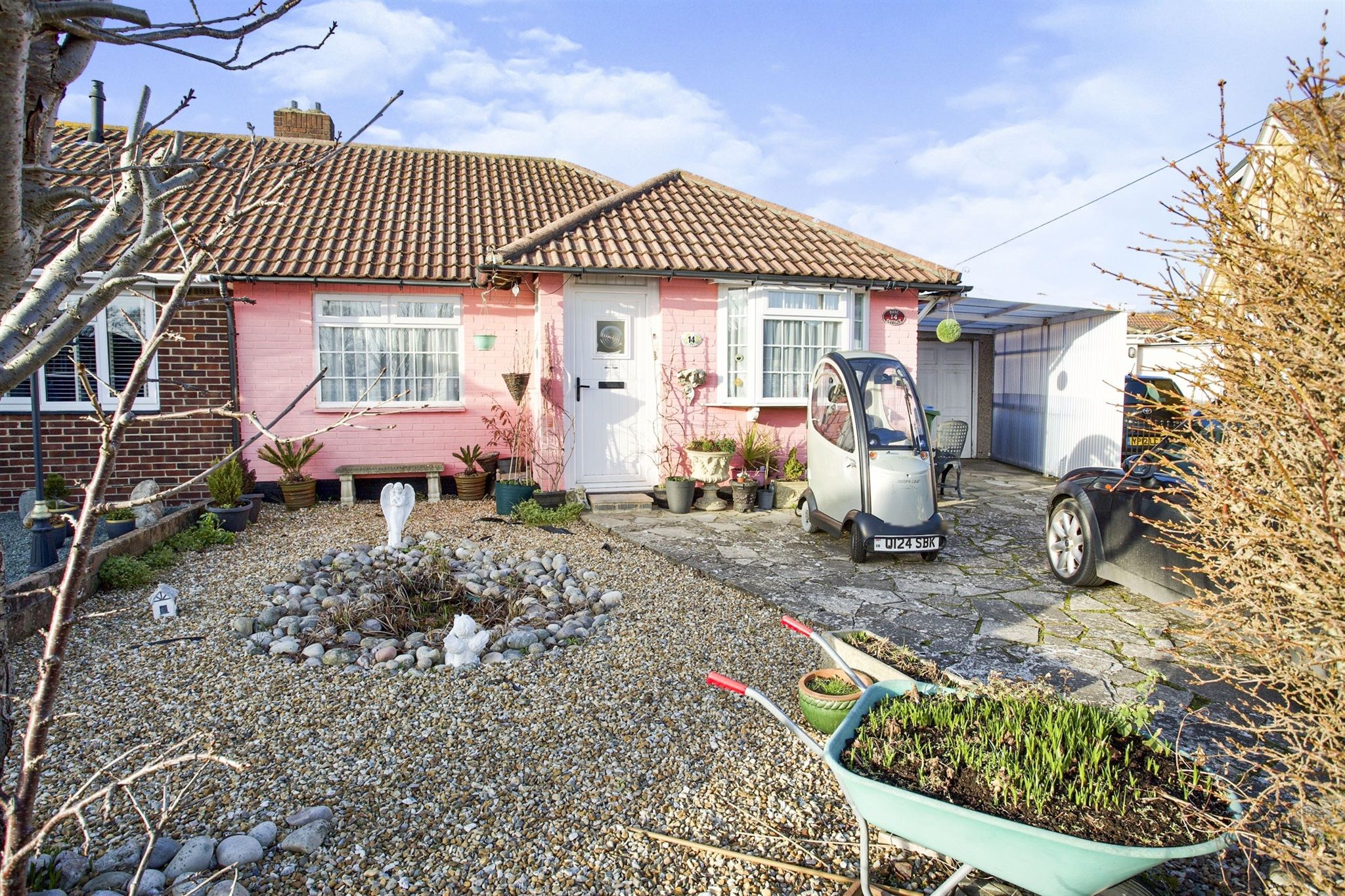 2 bed semidetached bungalow for sale in Ravens Close, Stubbington